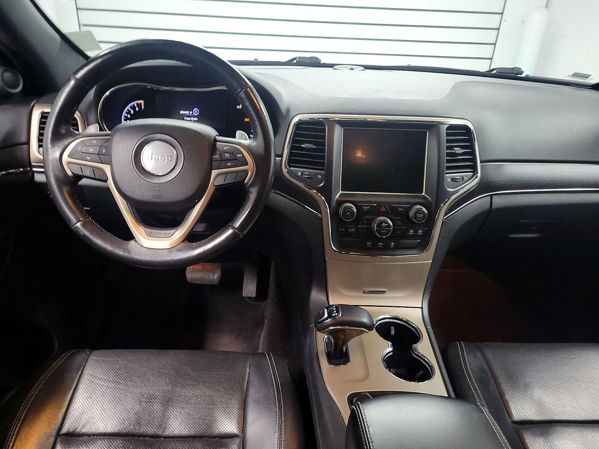 Thumbnail: 2015 Jeep Grand Cherokee - 9