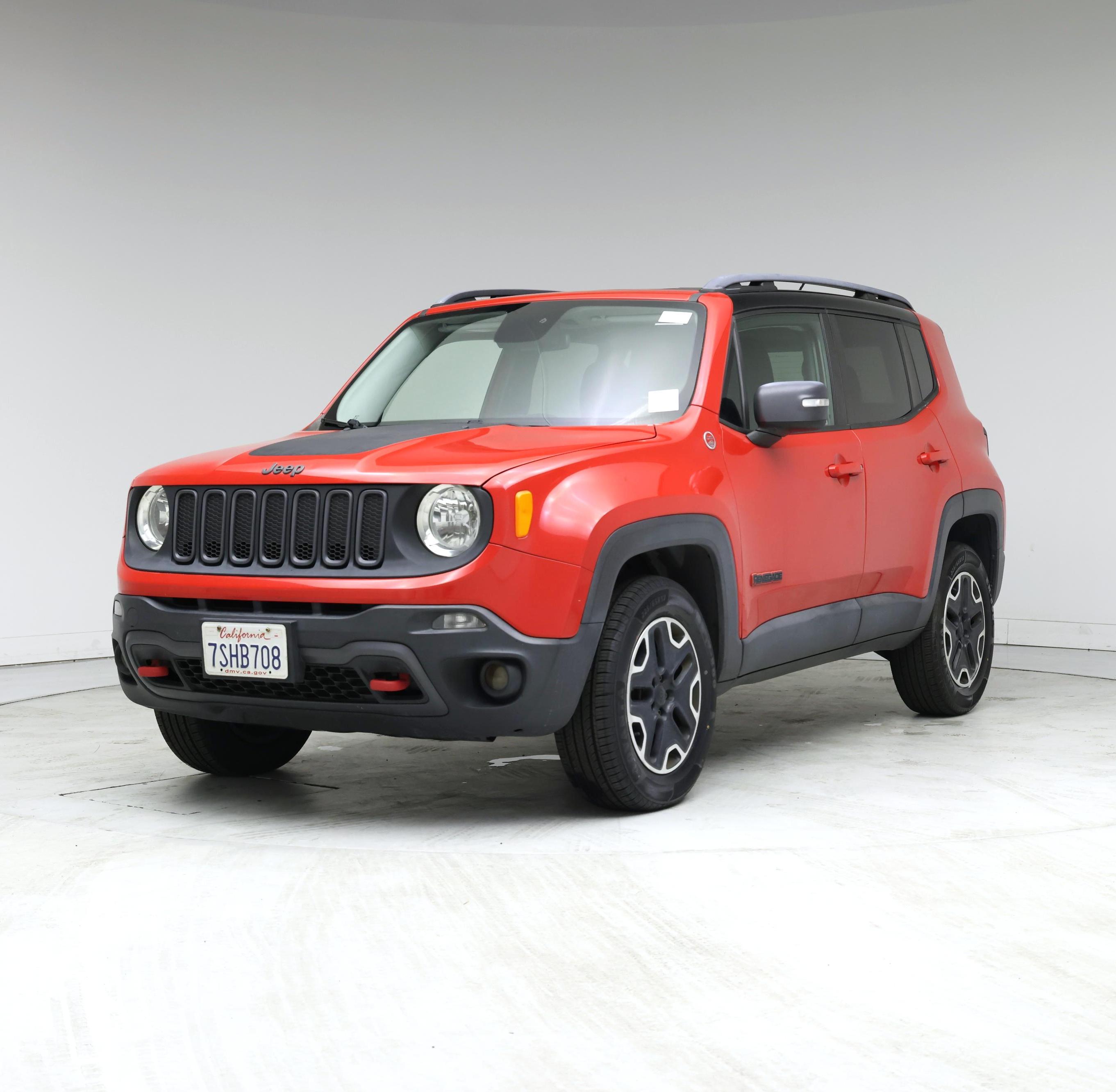 Thumbnail: 2015 Jeep Renegade - 4