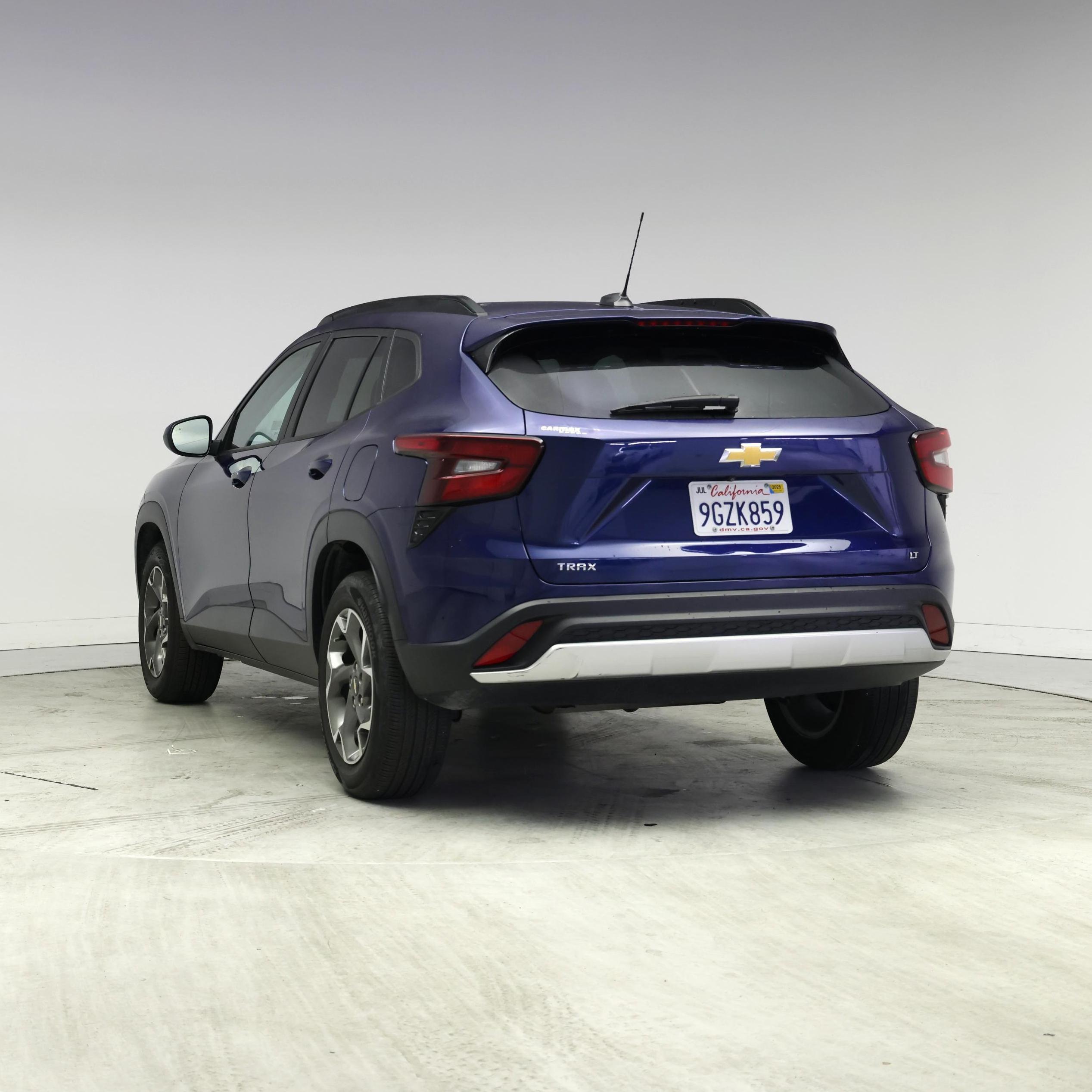 Thumbnail: 2024 Chevrolet Trax - 2