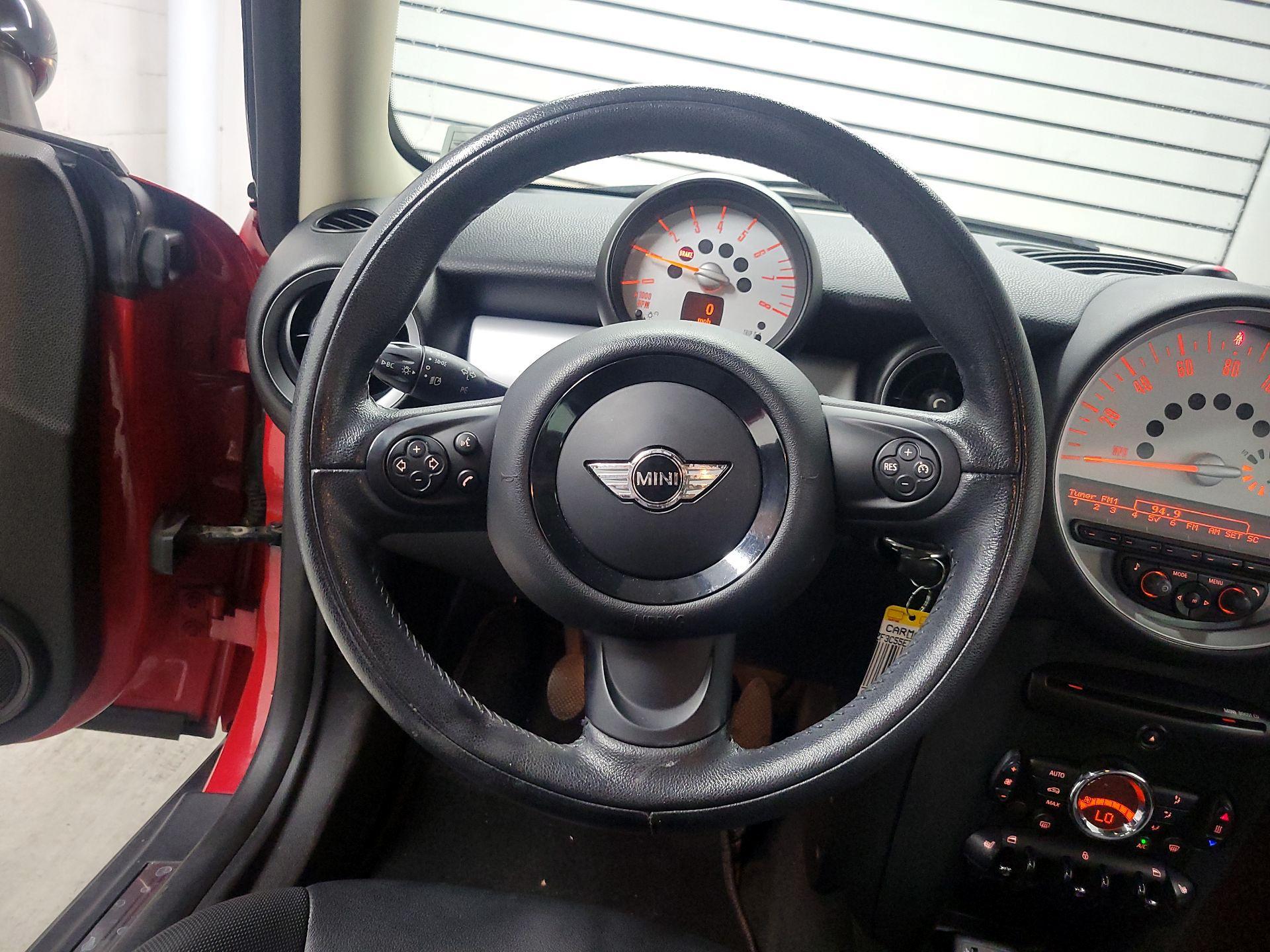 Thumbnail: 2014 MINI Cooper Clubman - 10