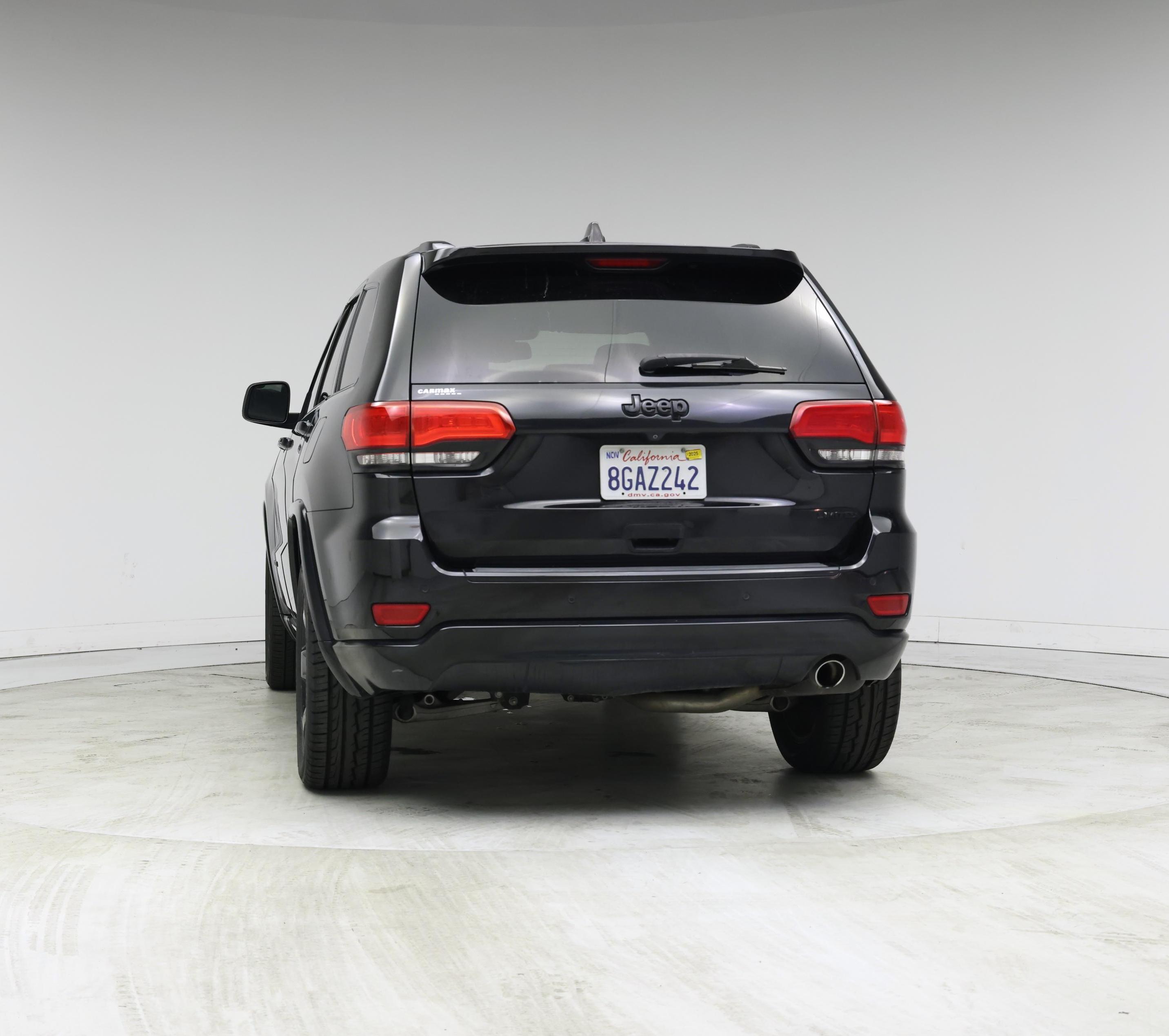 Thumbnail: 2015 Jeep Grand Cherokee - 6