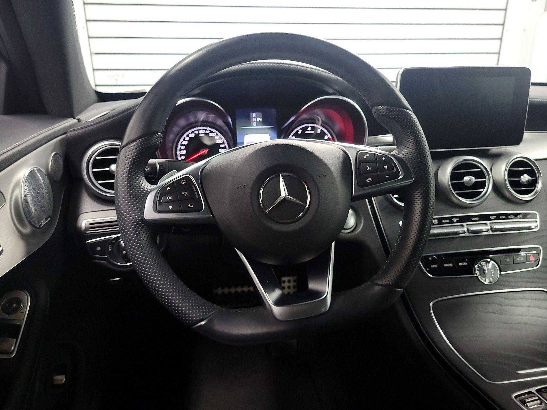 Thumbnail: 2017 Mercedes-Benz C-Class - 10