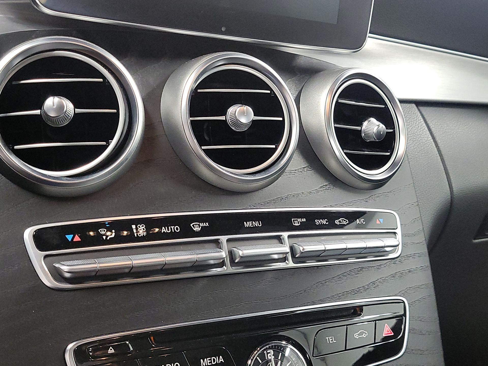 Thumbnail: 2017 Mercedes-Benz C-Class - 16