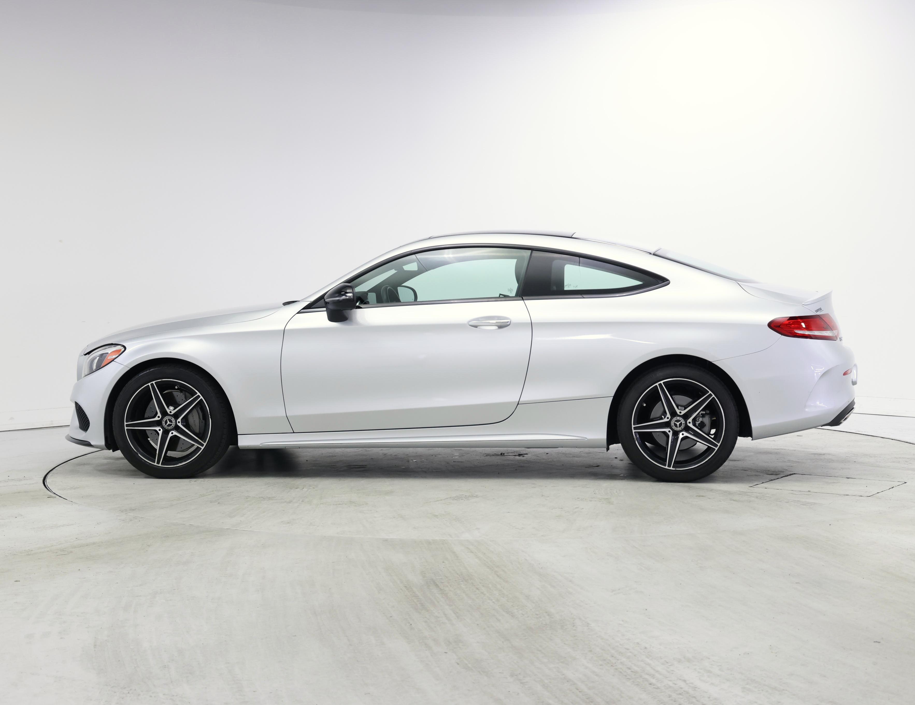 Thumbnail: 2017 Mercedes-Benz C-Class - 3