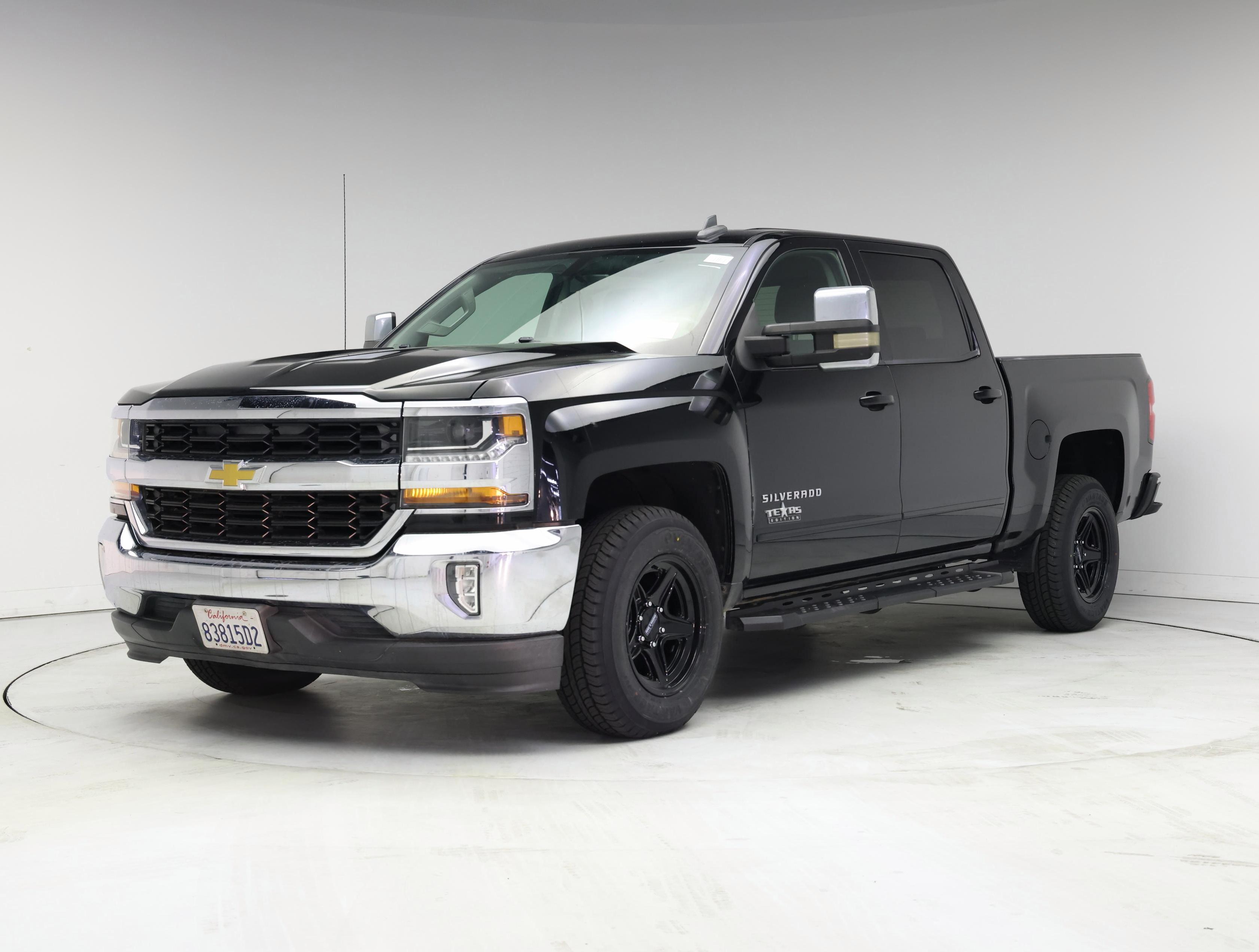Thumbnail: 2017 Chevrolet Silverado 1500 - 4