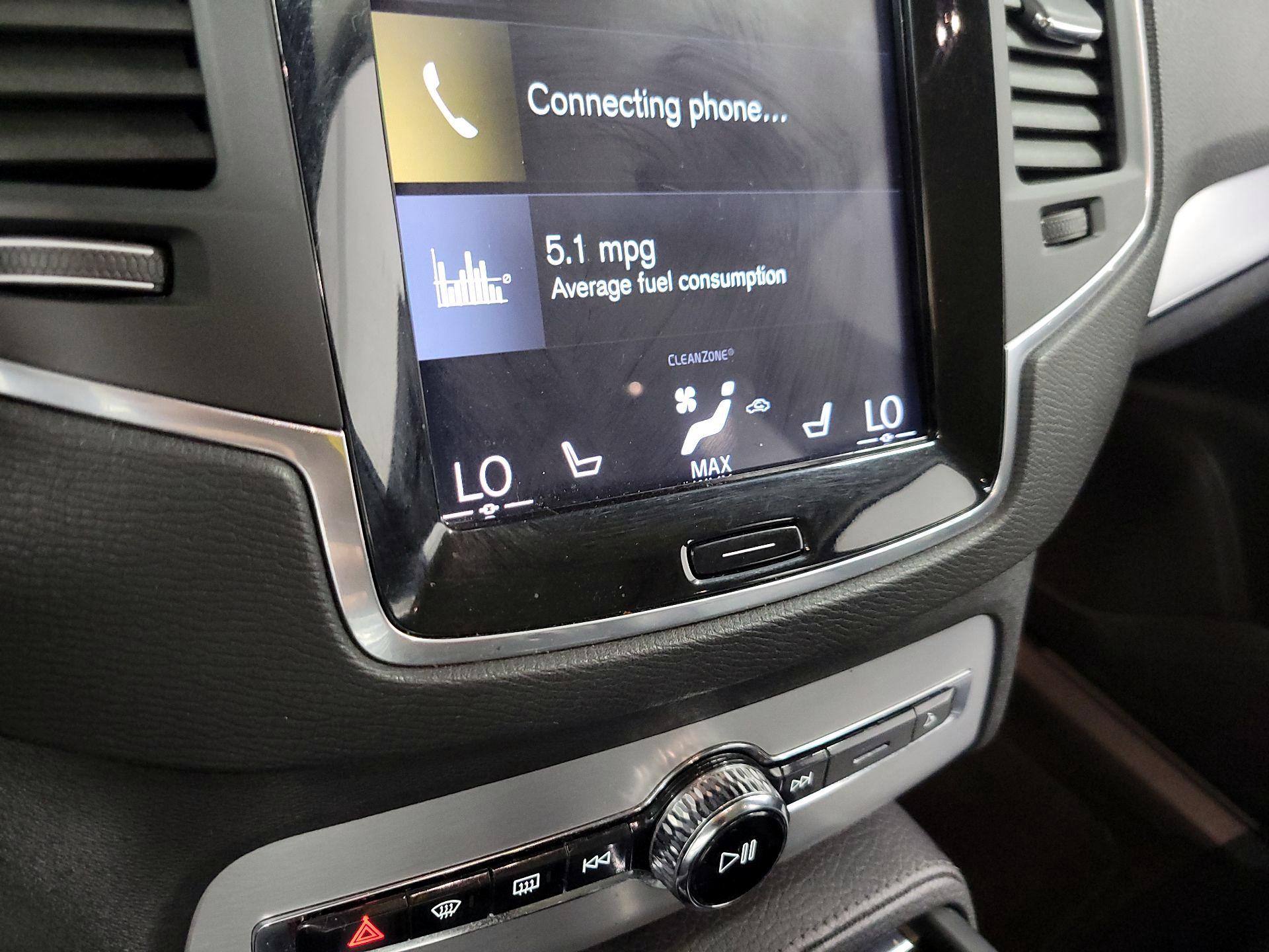 Thumbnail: 2018 Volvo XC90 - 16