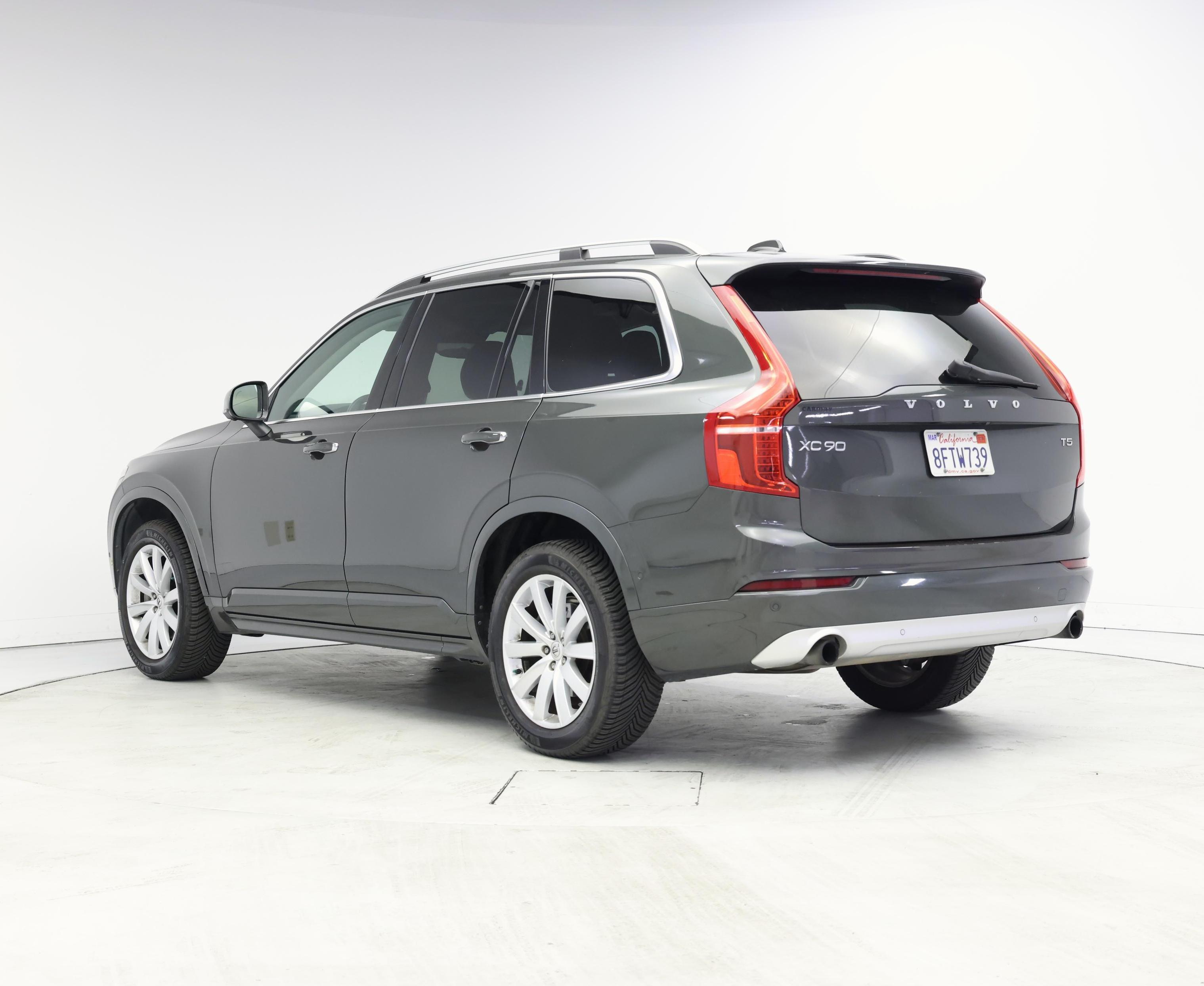 Thumbnail: 2018 Volvo XC90 - 2