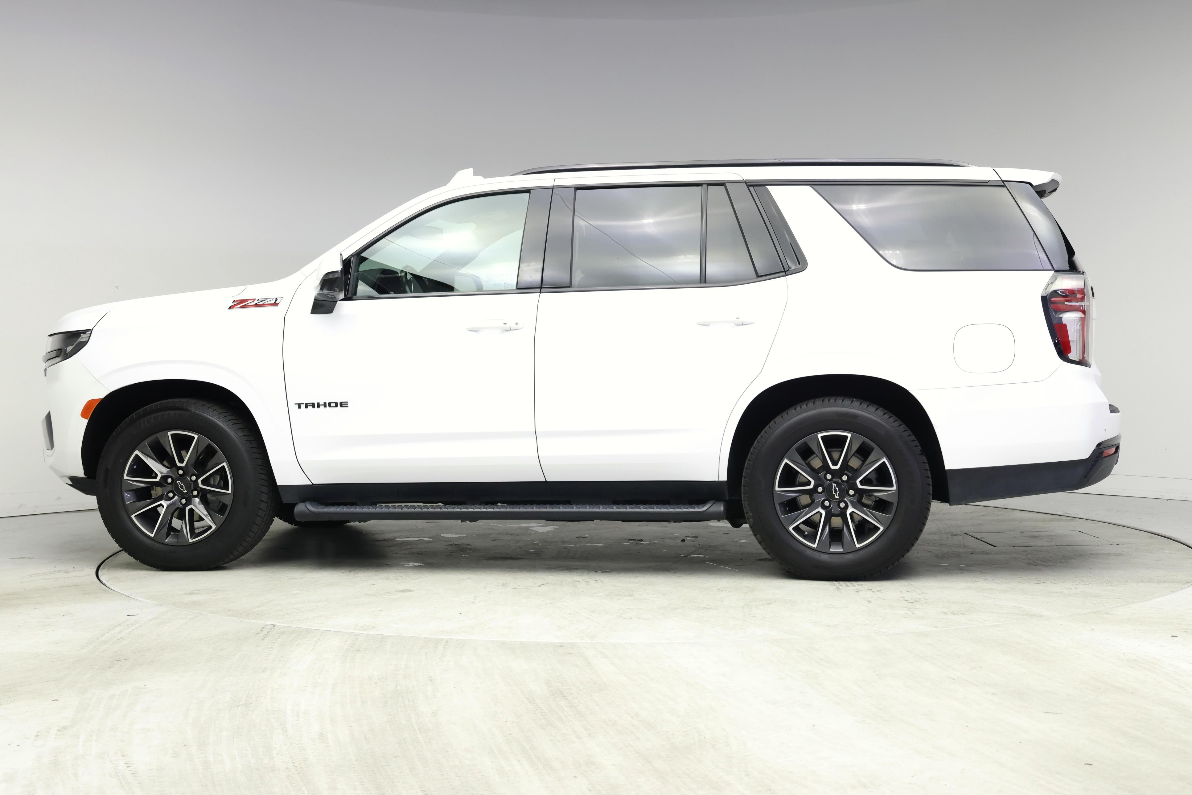 Thumbnail: 2021 Chevrolet Tahoe - 3