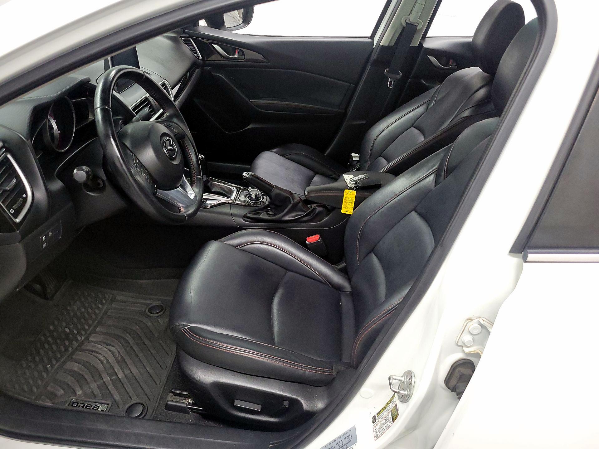 Thumbnail: 2016 Mazda Mazda3 - 11