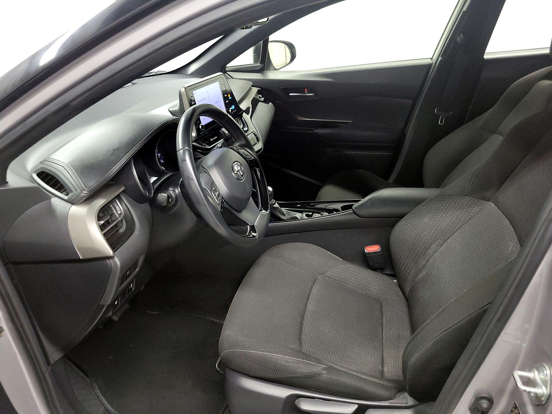 Thumbnail: 2019 Toyota C-HR - 11
