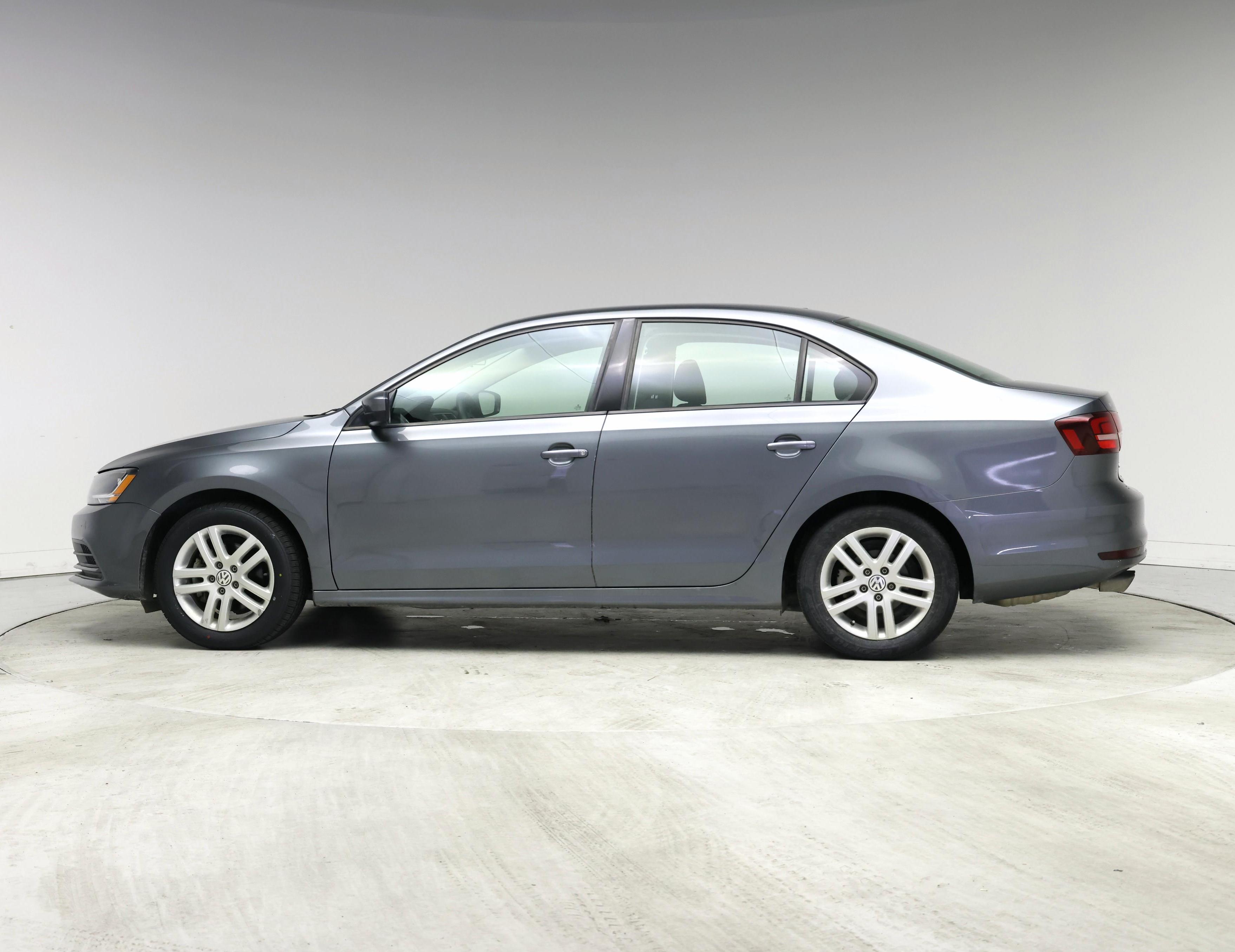 Thumbnail: 2018 Volkswagen Jetta - 3