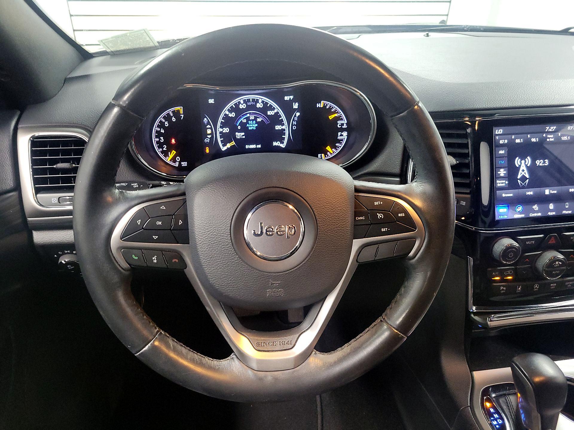 Thumbnail: 2020 Jeep Grand Cherokee - 10