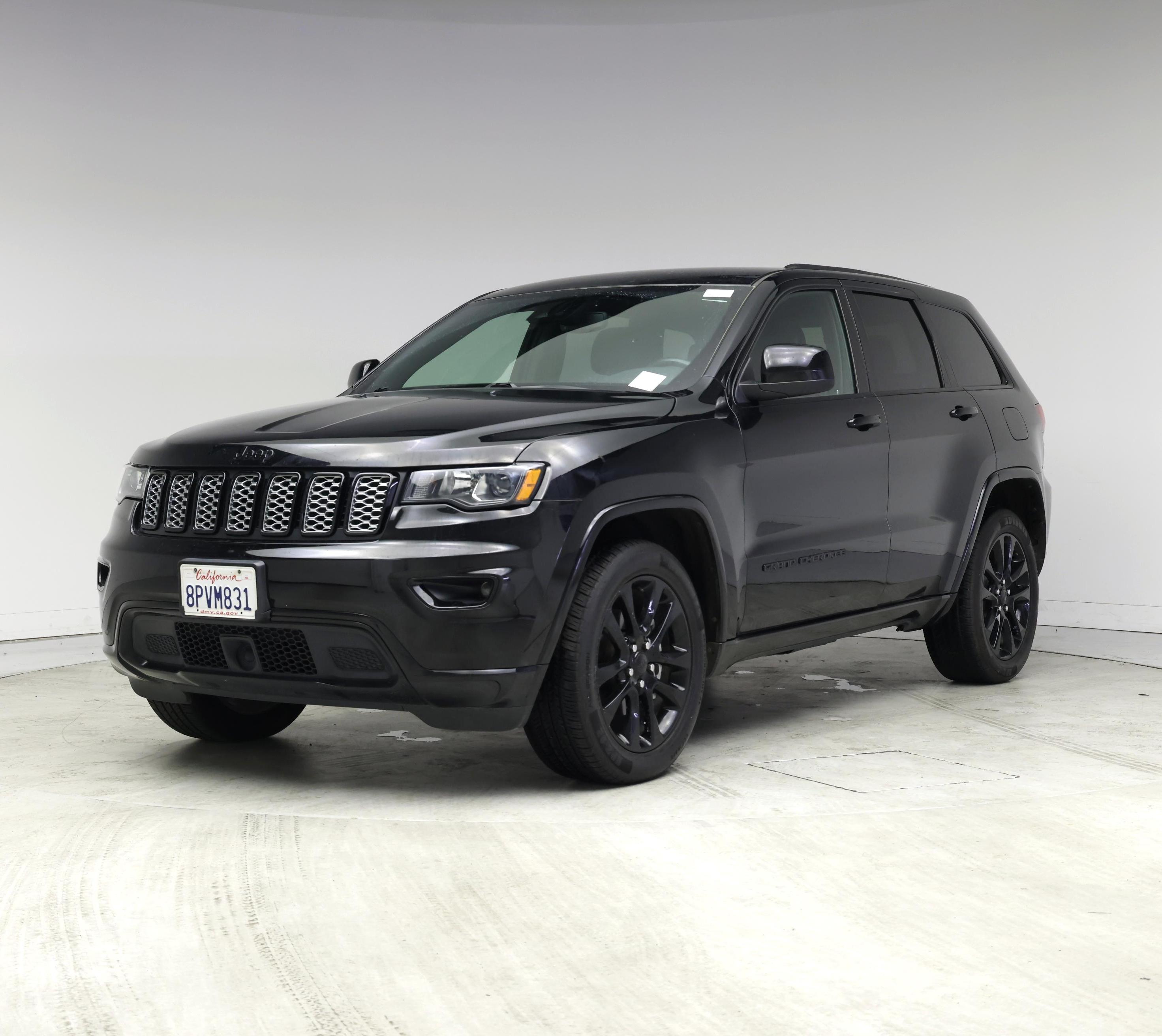 Thumbnail: 2020 Jeep Grand Cherokee - 4