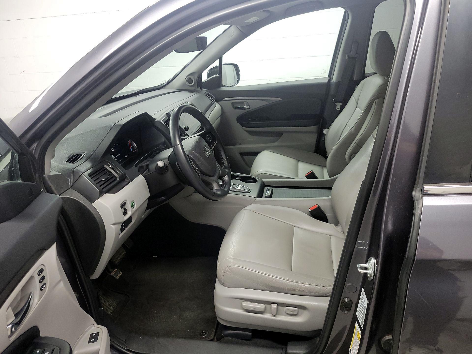Thumbnail: 2021 Honda Pilot - 11