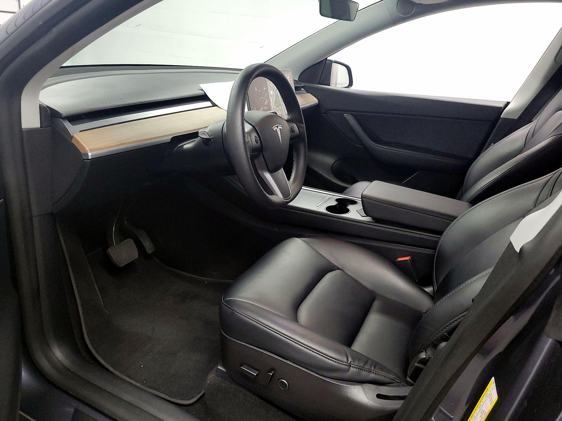 Thumbnail: 2021 Tesla Model Y - 11