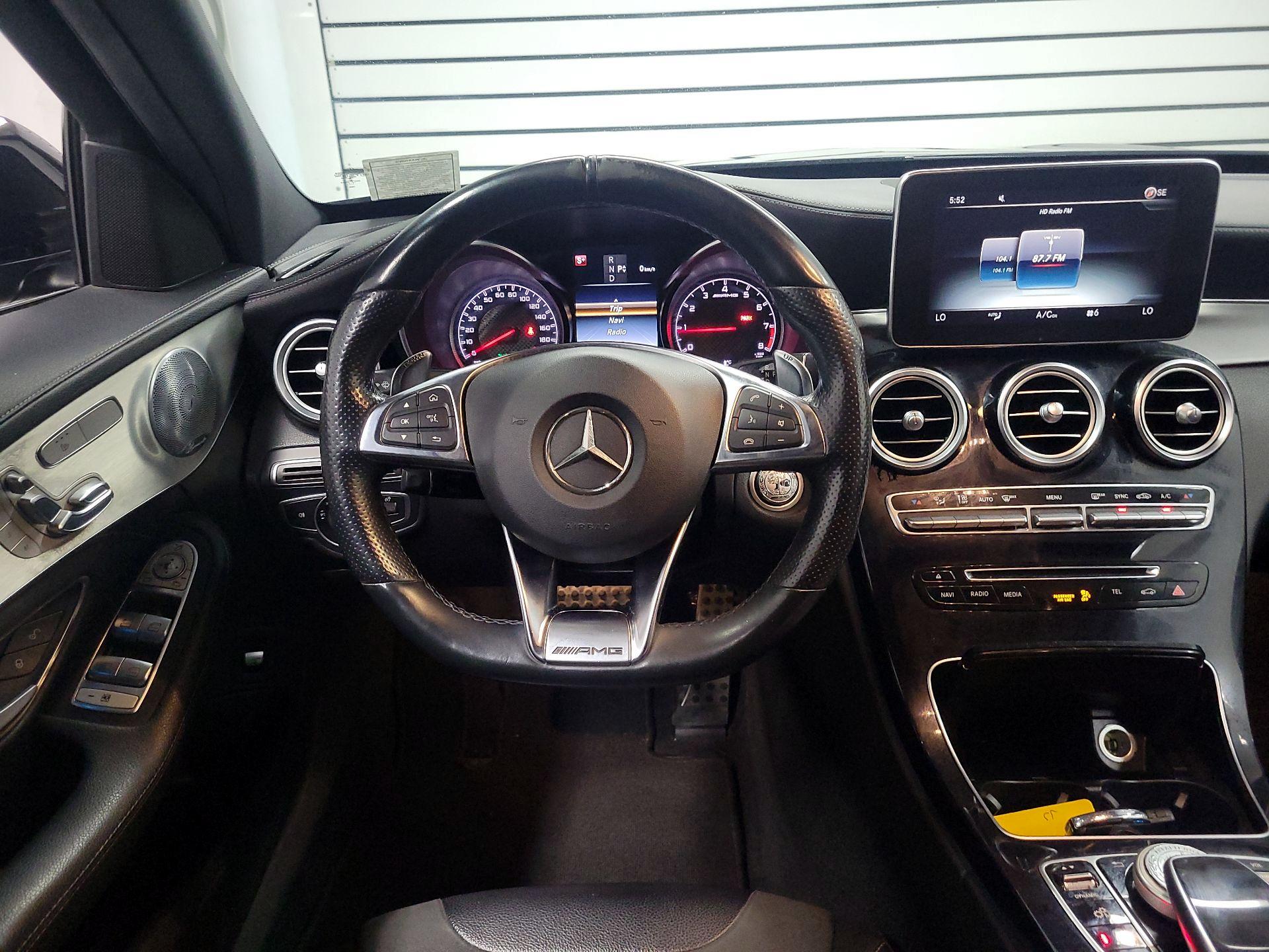 Thumbnail: 2016 Mercedes-Benz C-Class - 10