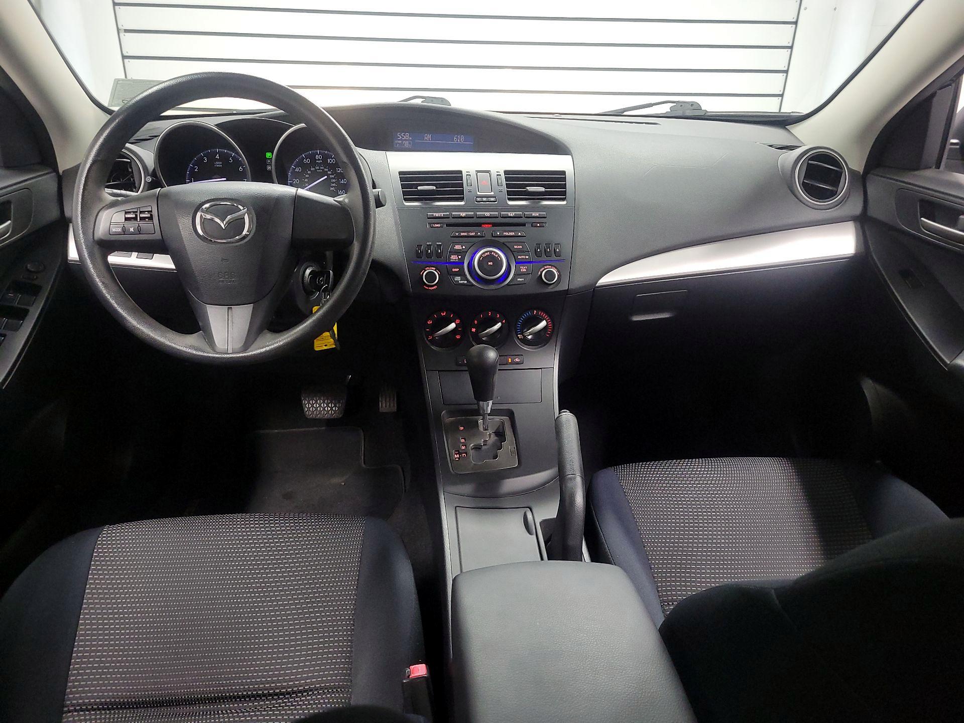 Thumbnail: 2013 Mazda Mazda3 - 9