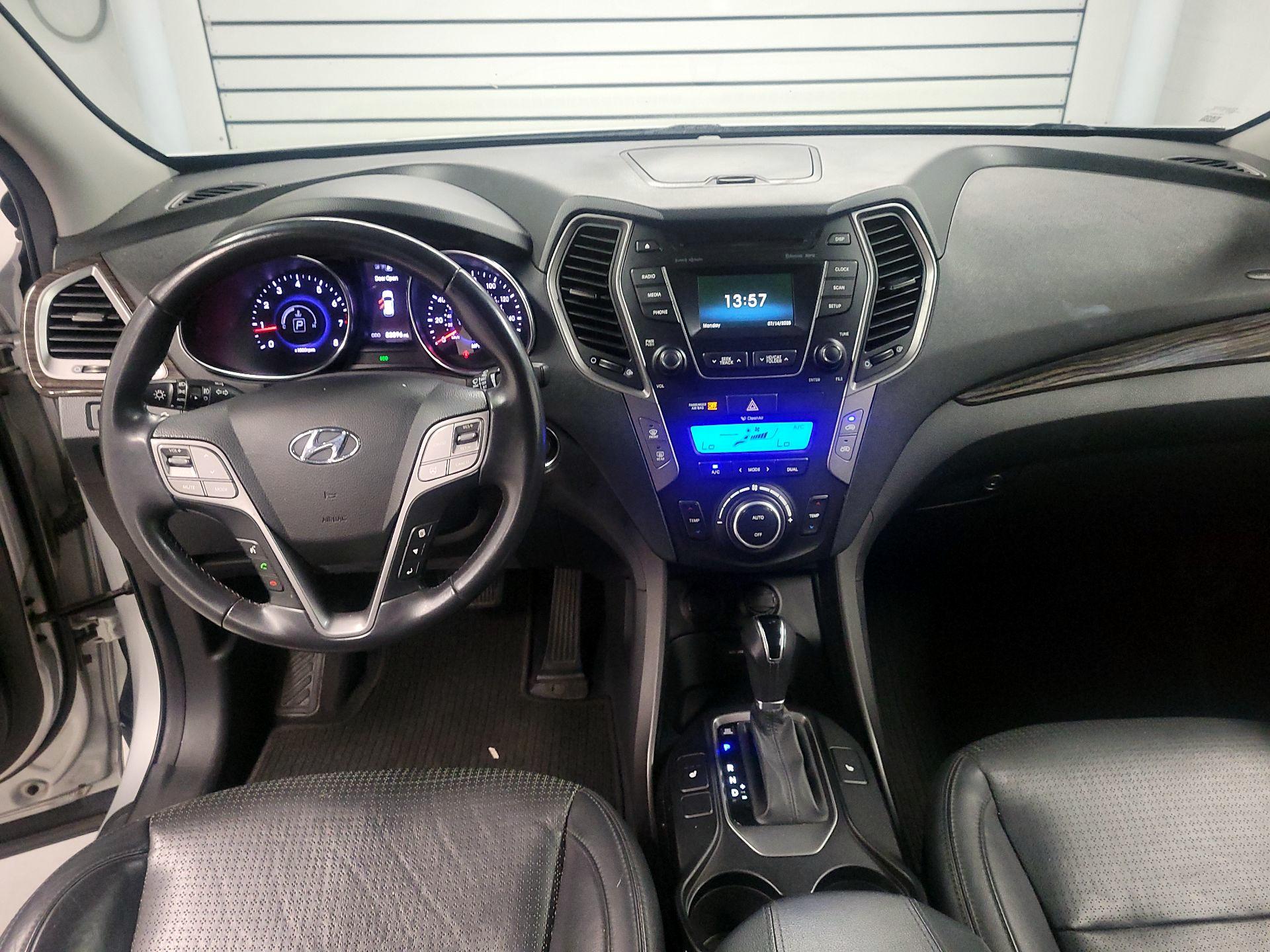 Thumbnail: 2013 Hyundai Santa Fe - 9