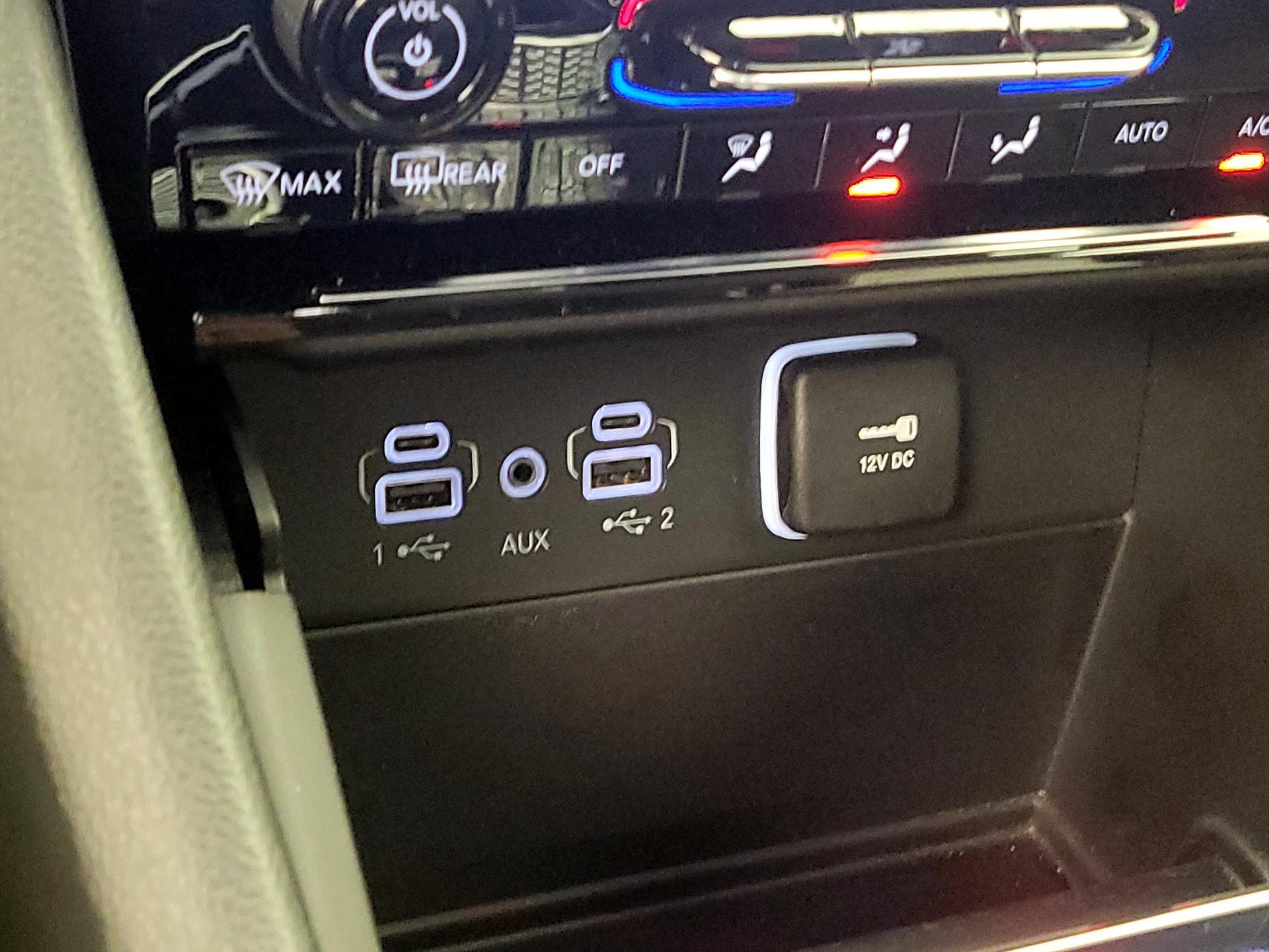 Thumbnail: 2023 Jeep Grand Cherokee - 19