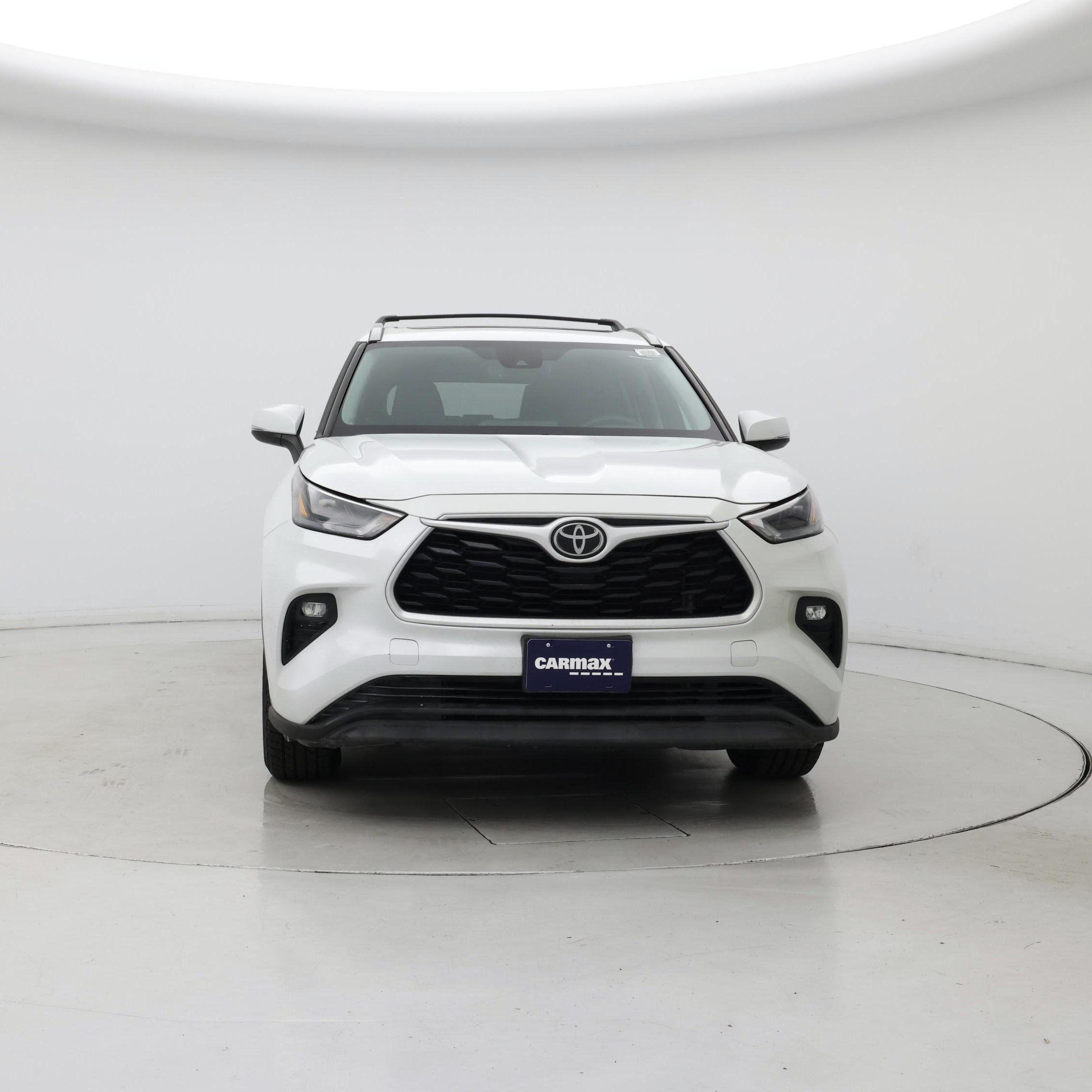 Thumbnail: 2022 Toyota Highlander - 5