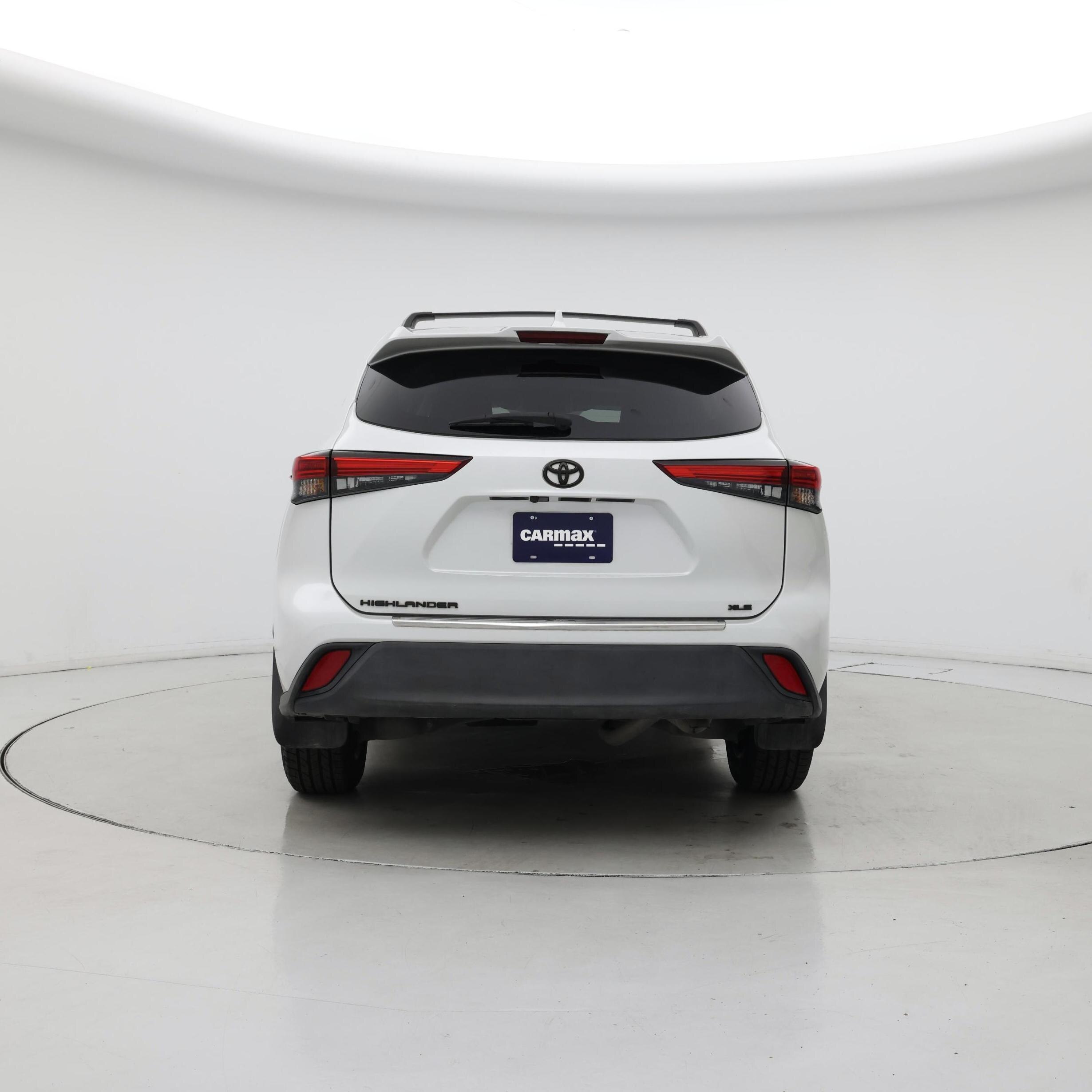 Thumbnail: 2022 Toyota Highlander - 6