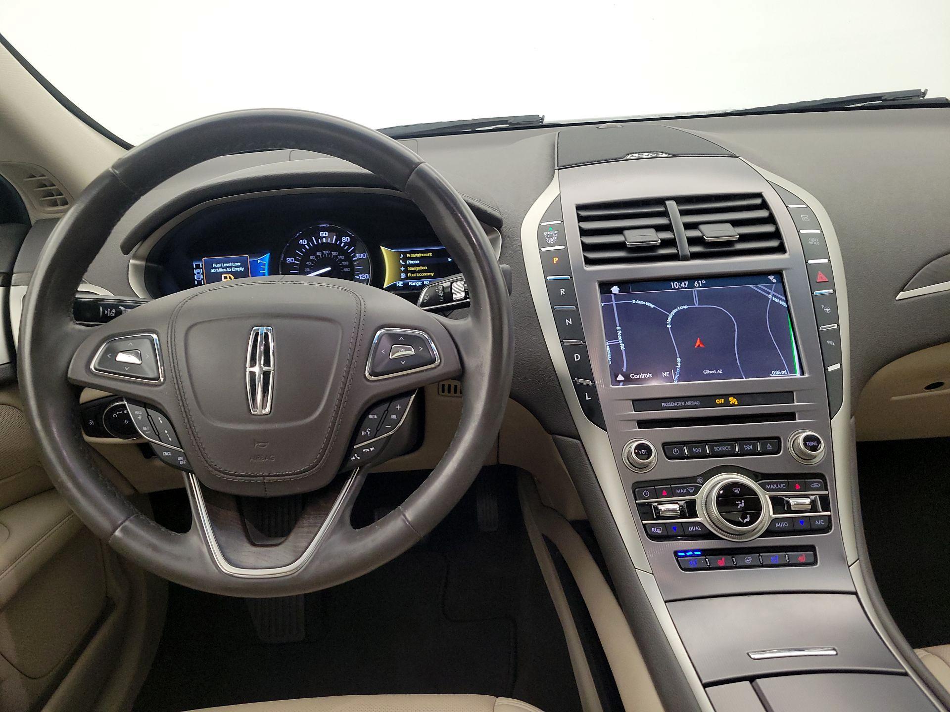Thumbnail: 2019 Lincoln MKZ - 10