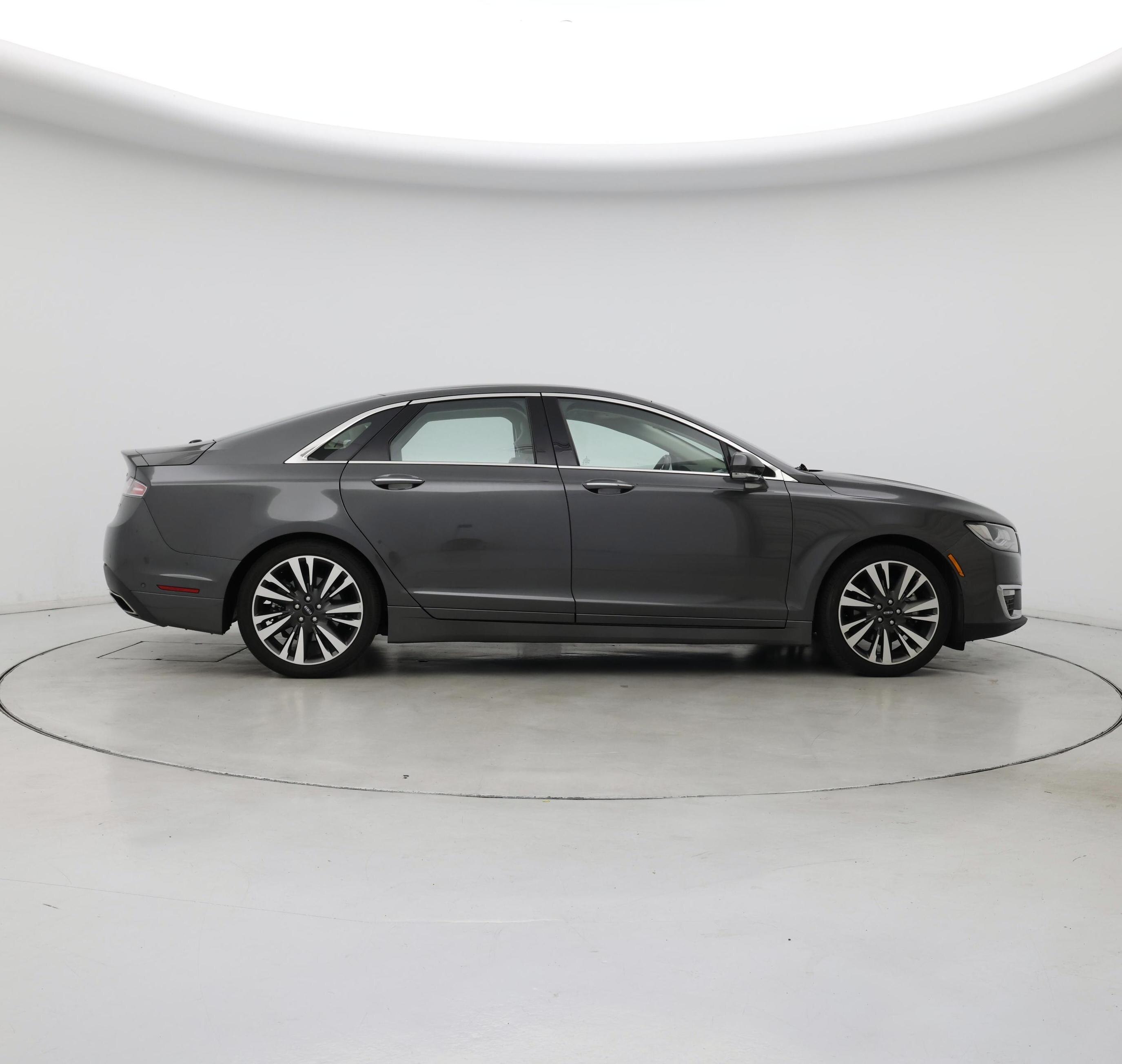 Thumbnail: 2019 Lincoln MKZ - 7