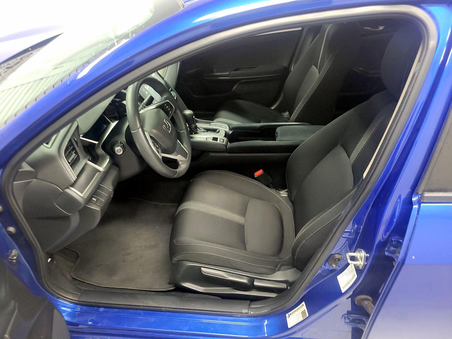Thumbnail: 2016 Honda Civic - 11
