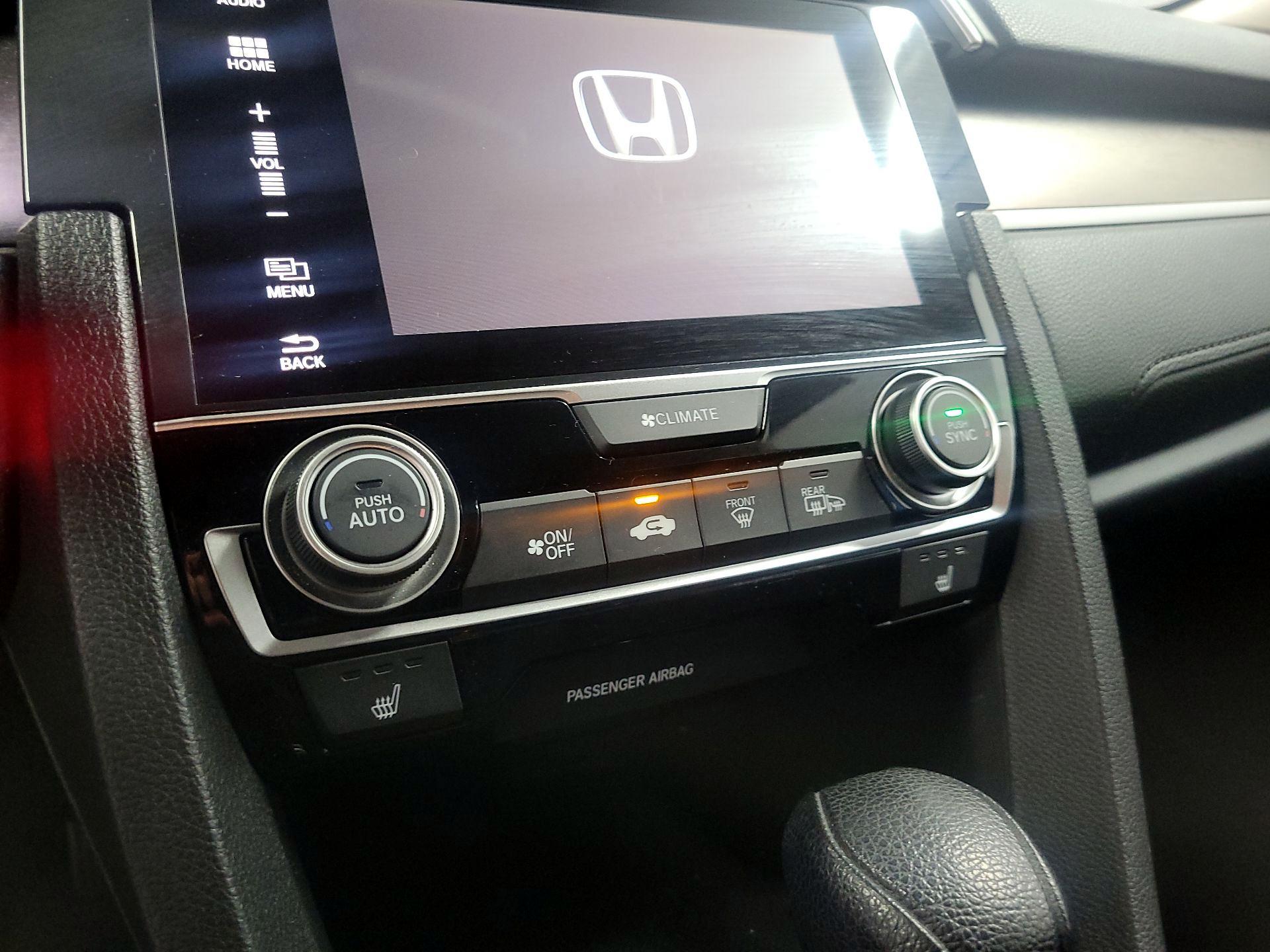 Thumbnail: 2016 Honda Civic - 15