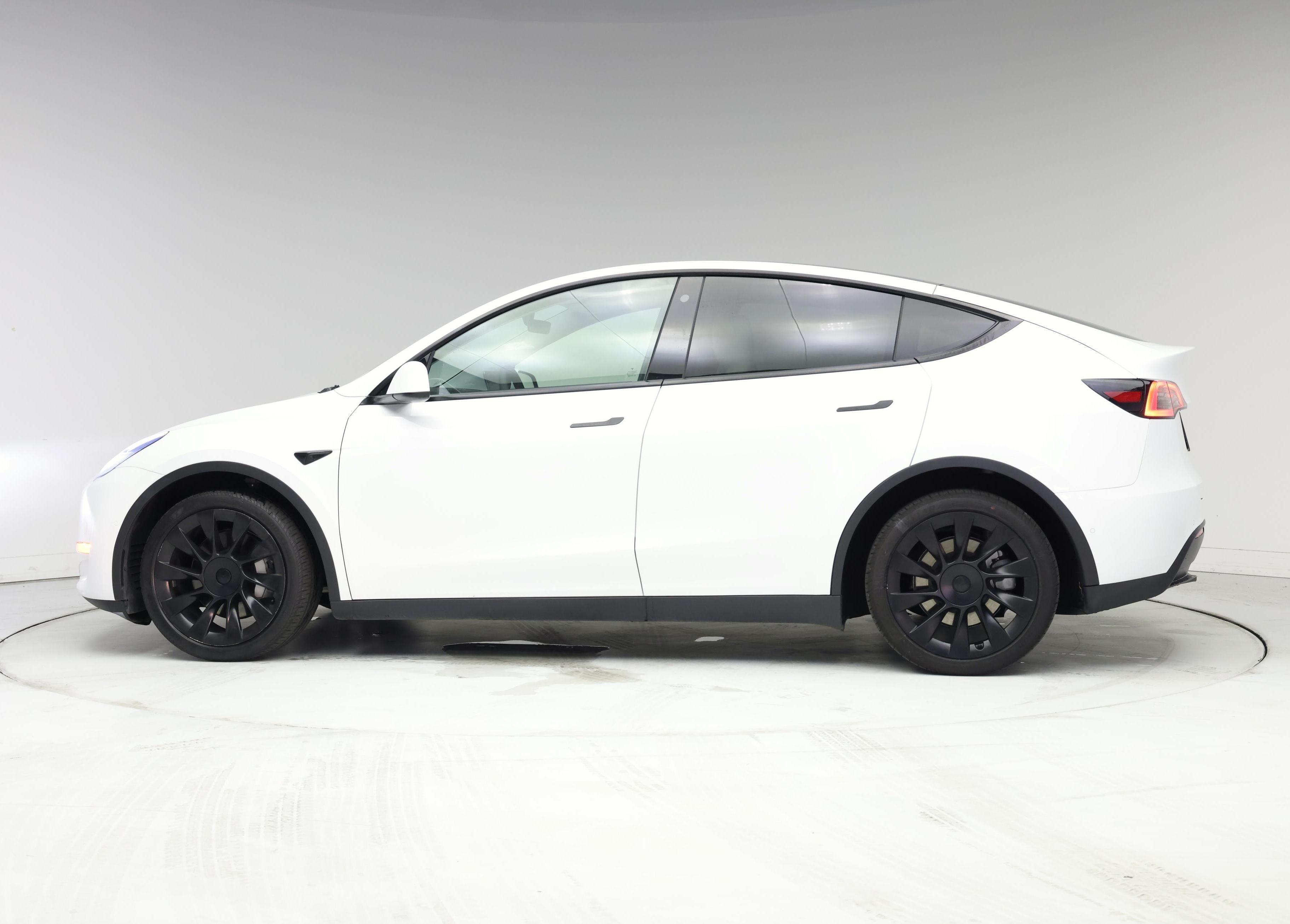 Thumbnail: 2021 Tesla Model Y - 3