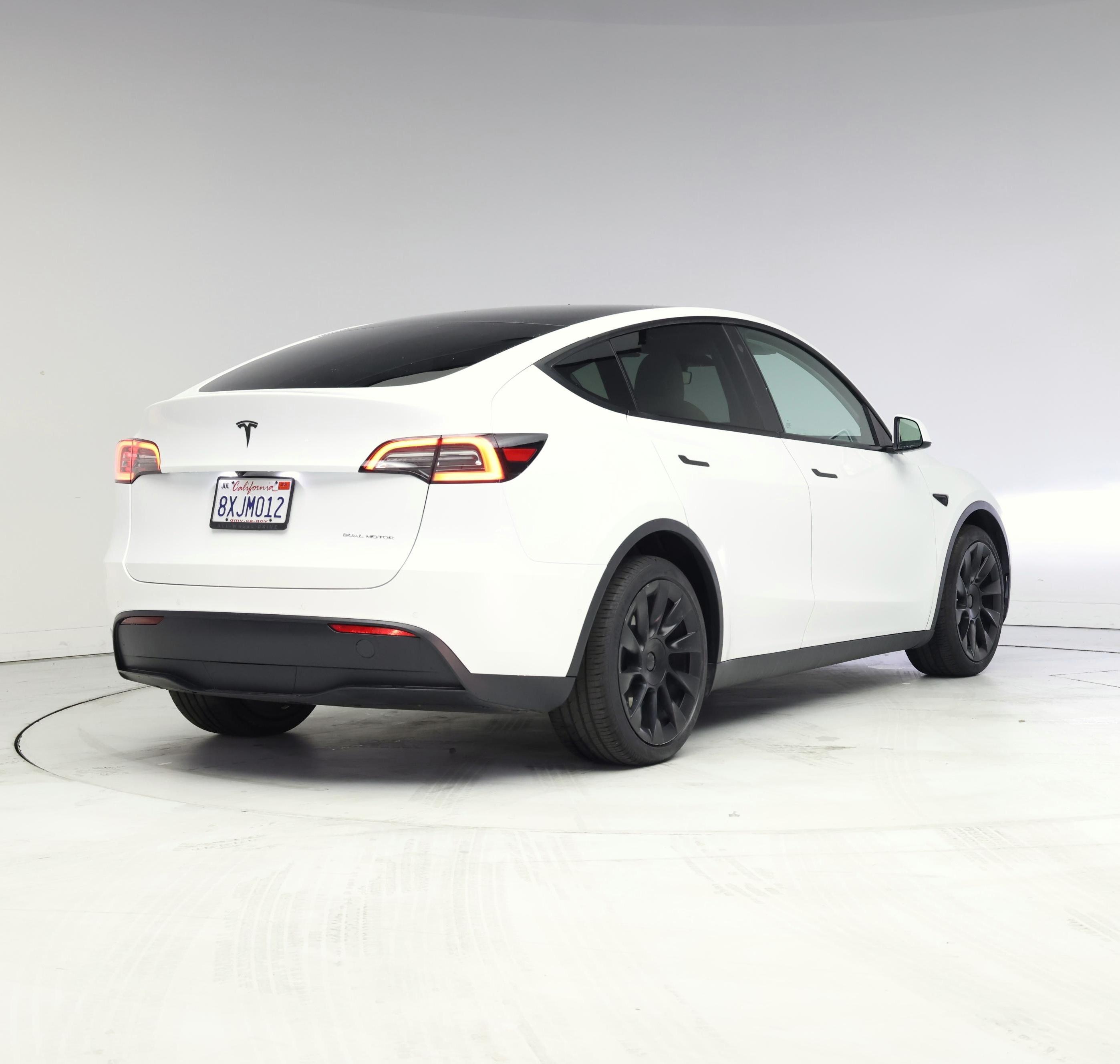 Thumbnail: 2021 Tesla Model Y - 8