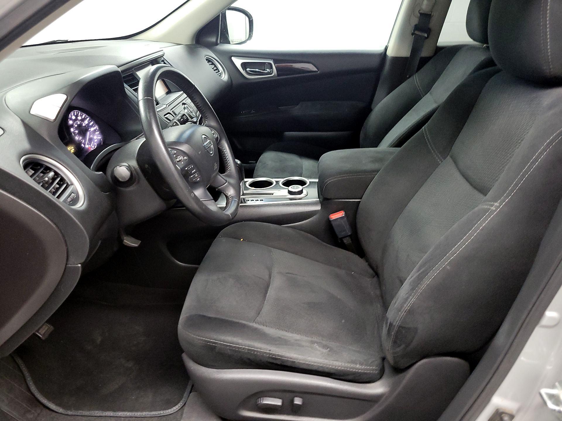 Thumbnail: 2014 Nissan Pathfinder - 11