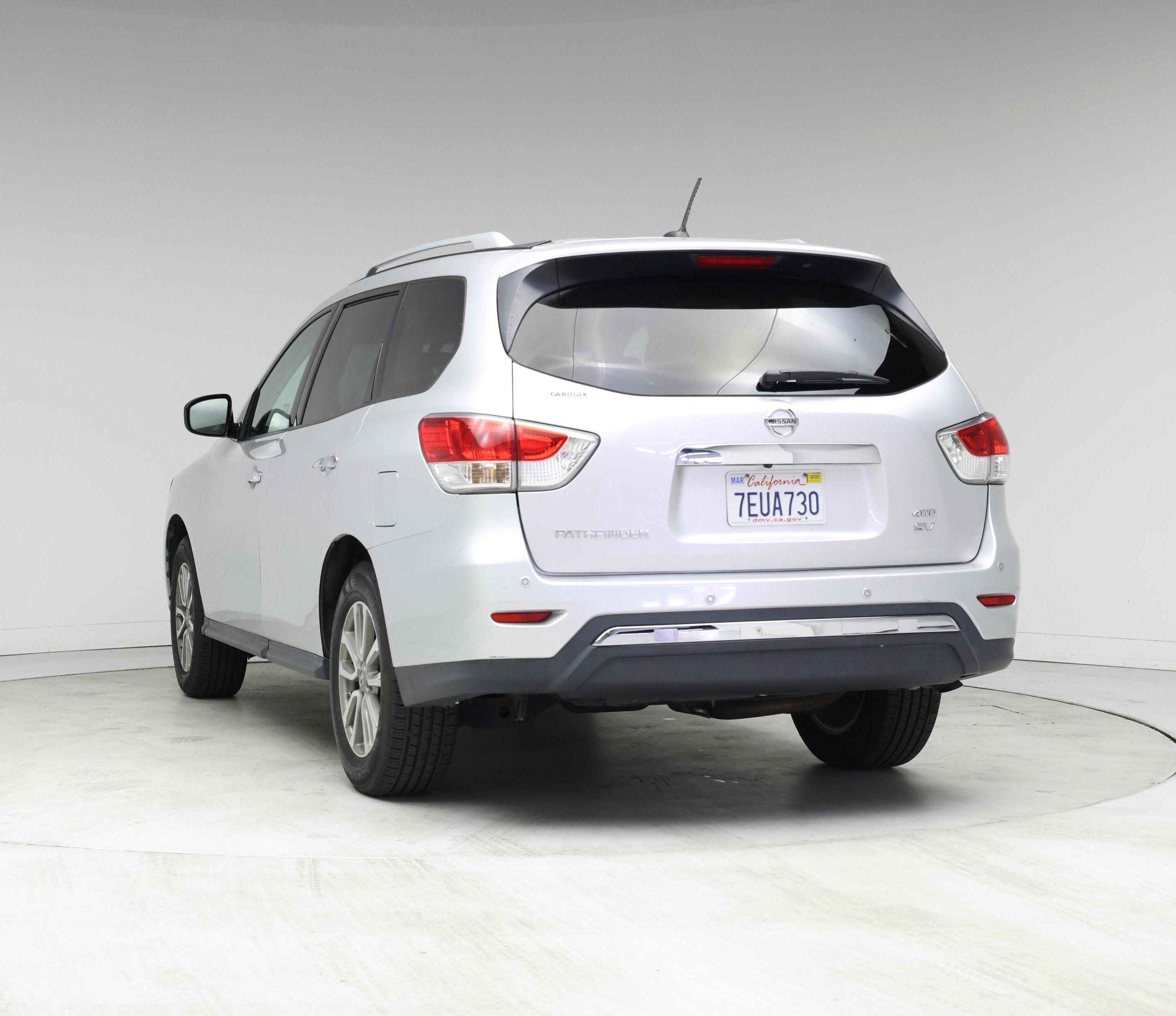 Thumbnail: 2014 Nissan Pathfinder - 2