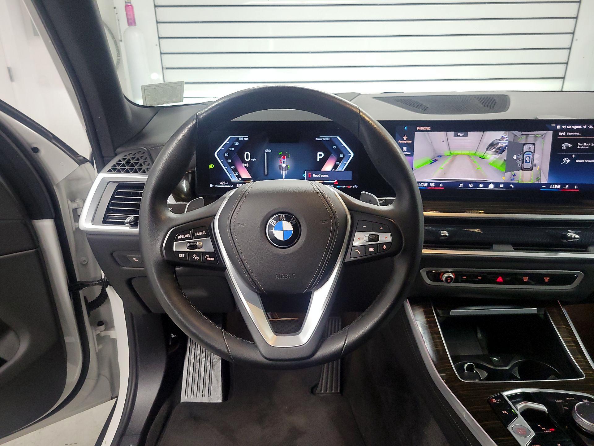 Thumbnail: 2024 BMW X5 - 10