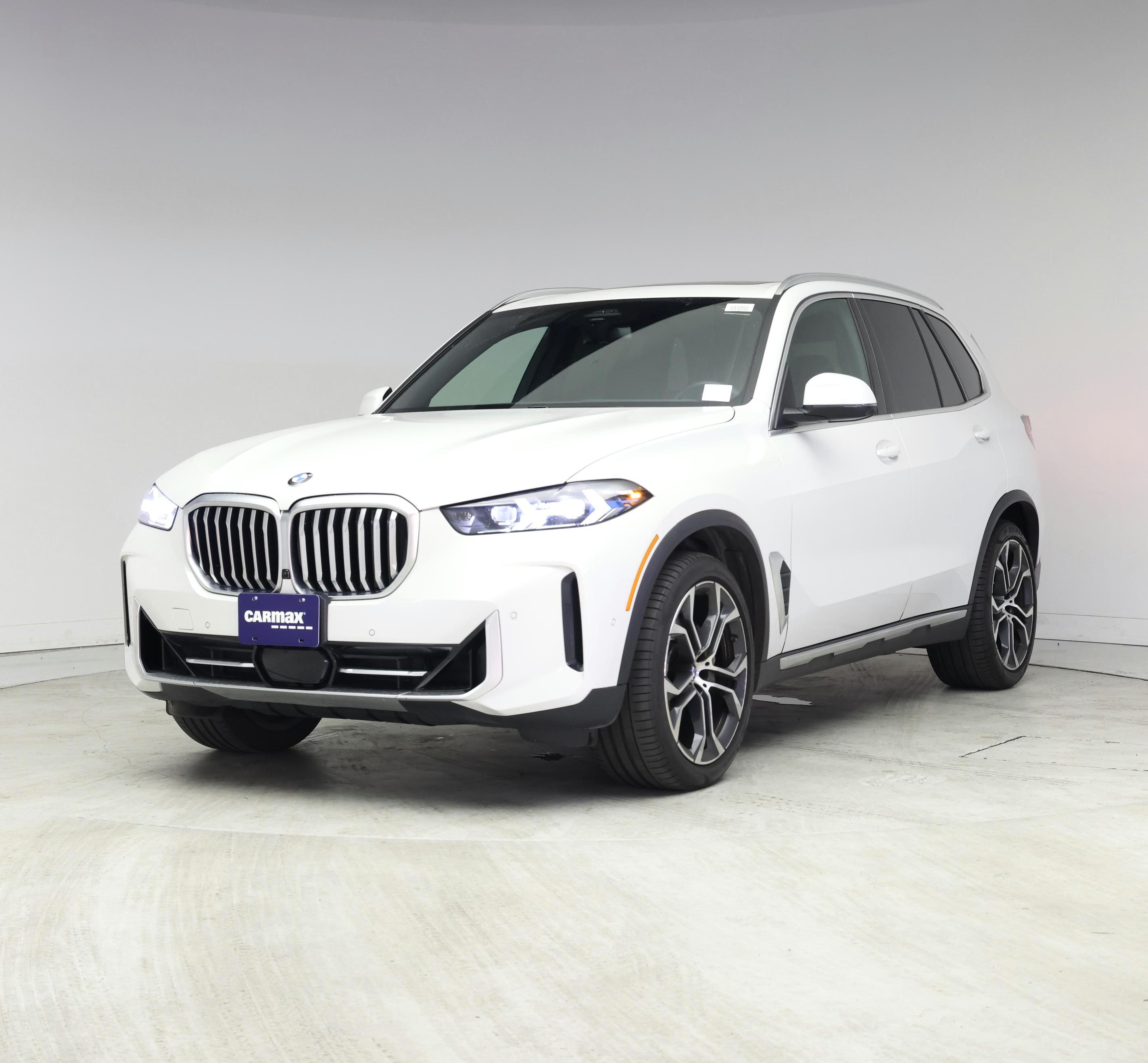 Thumbnail: 2024 BMW X5 - 4