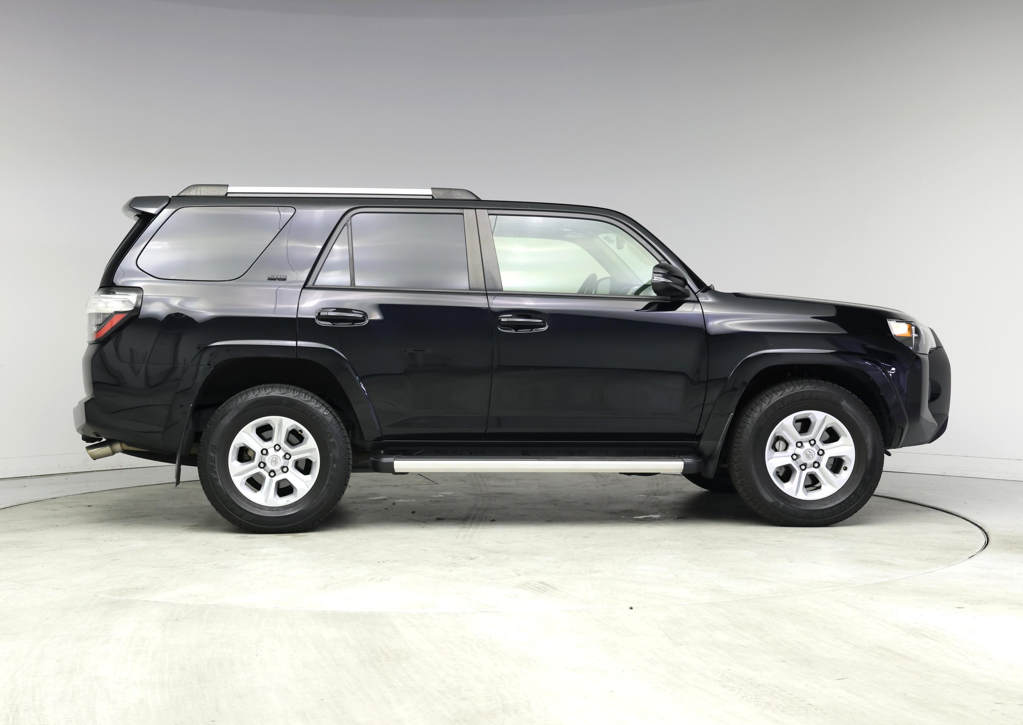 Thumbnail: 2023 Toyota 4Runner - 7
