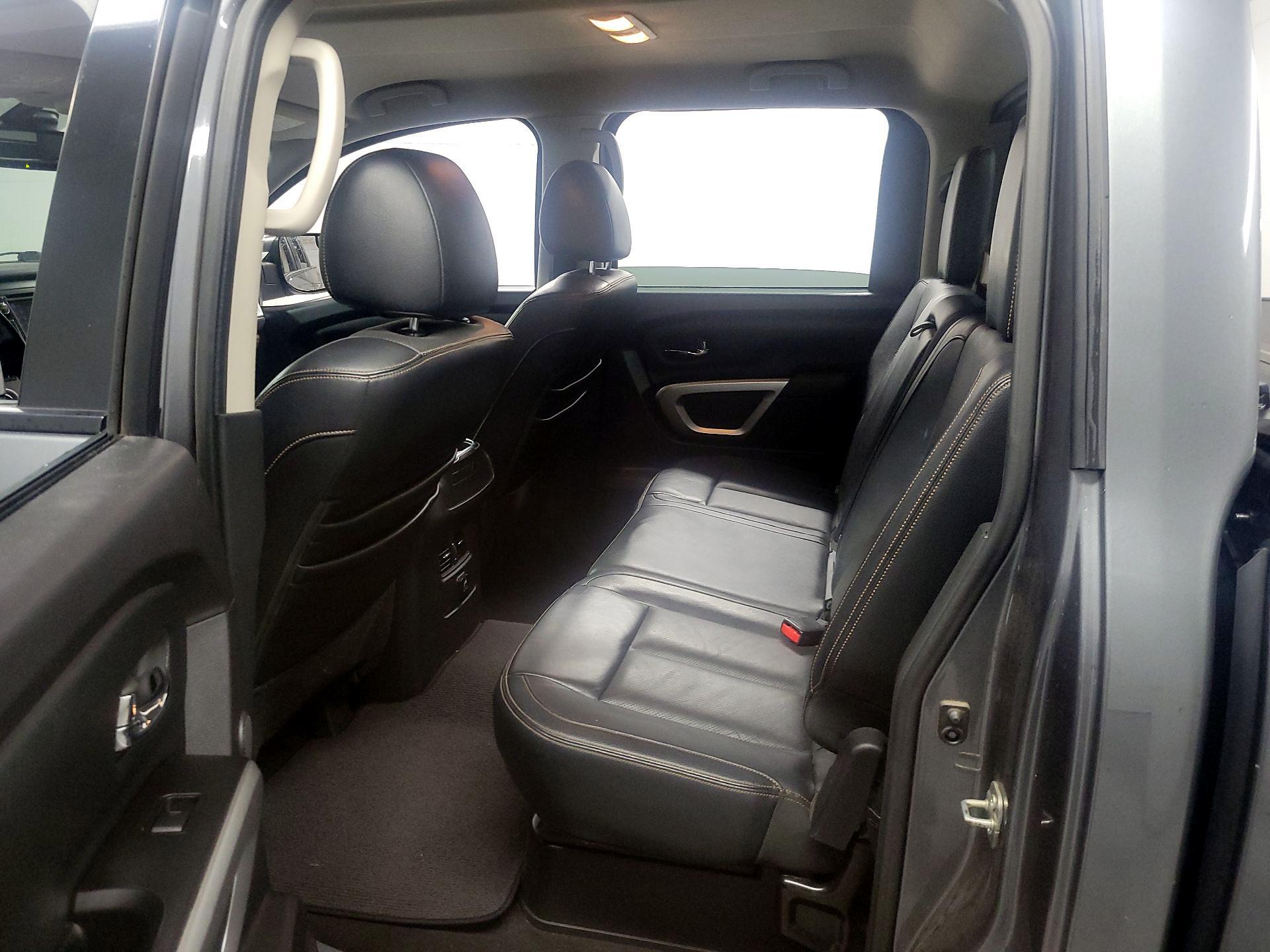 Thumbnail: 2017 Nissan Titan - 17
