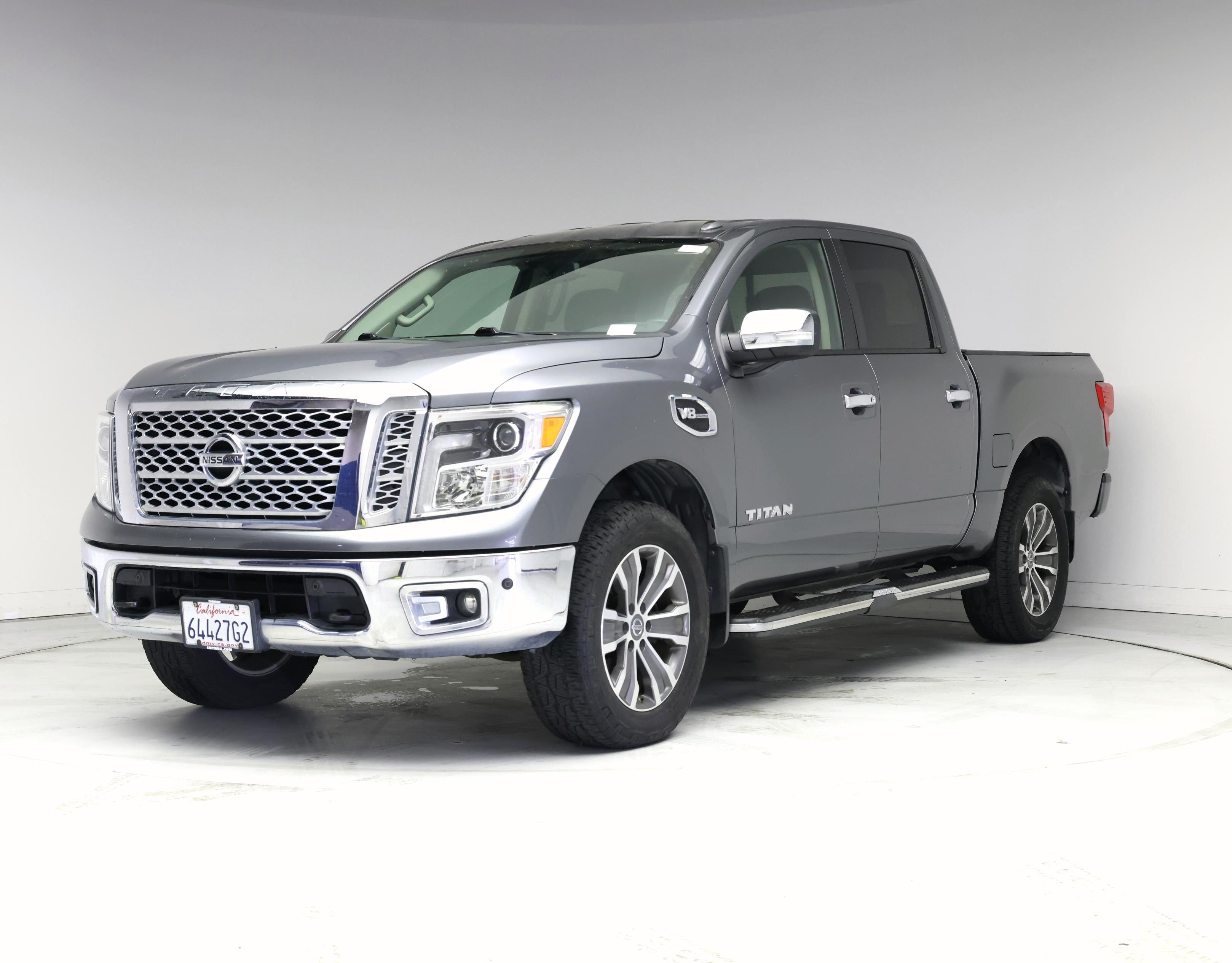 Thumbnail: 2017 Nissan Titan - 4