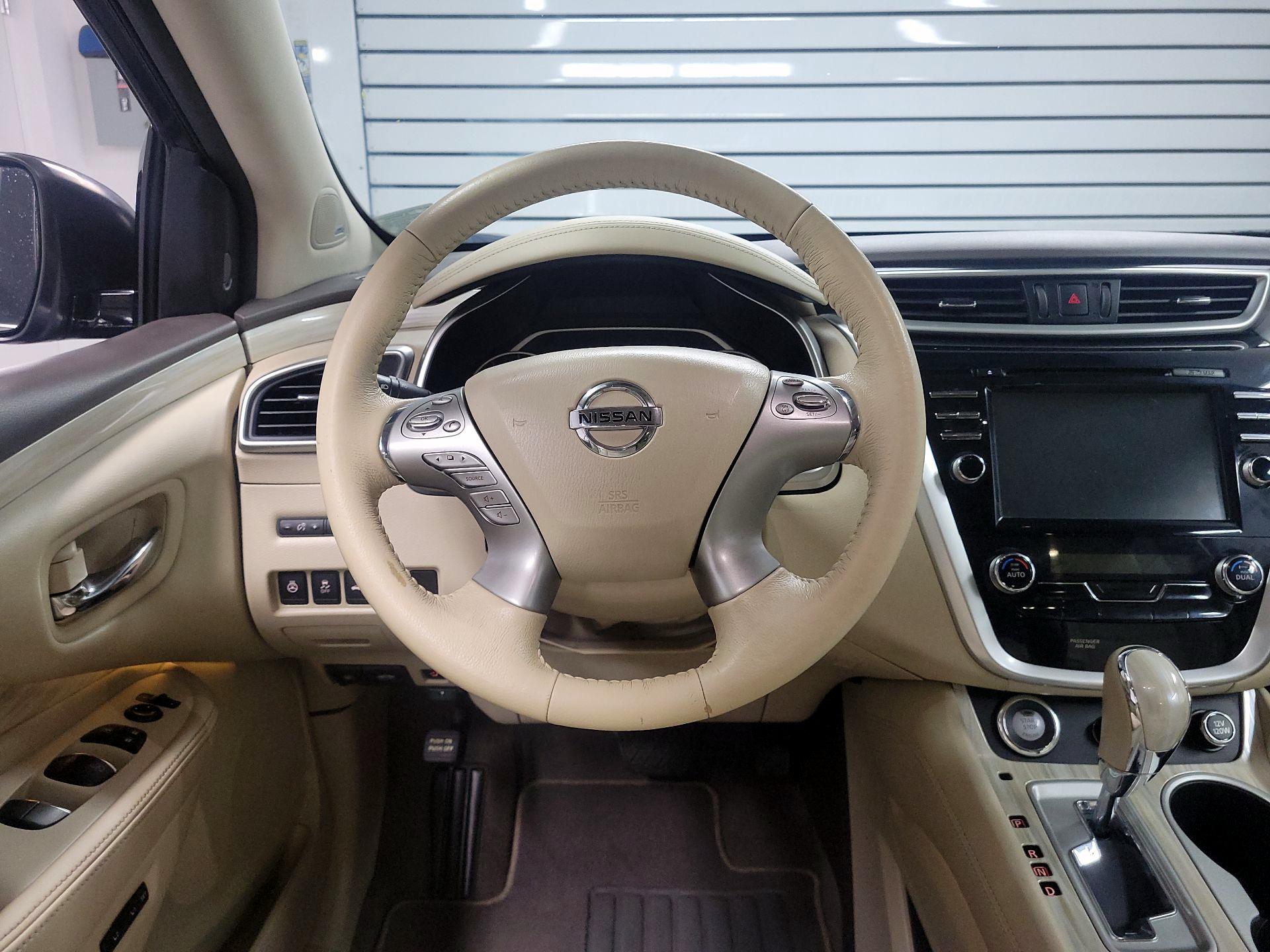 Thumbnail: 2016 Nissan Murano - 10