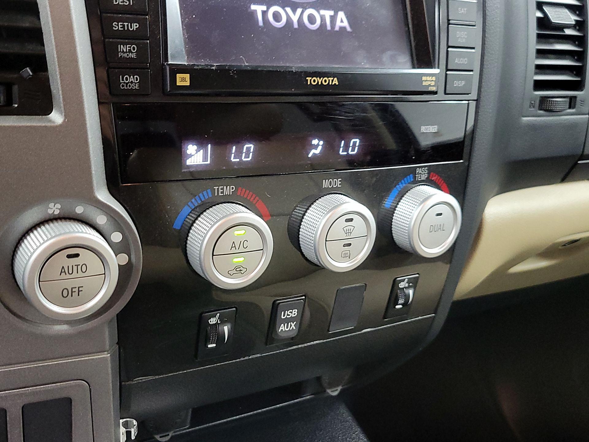 Thumbnail: 2013 Toyota Tundra - 15