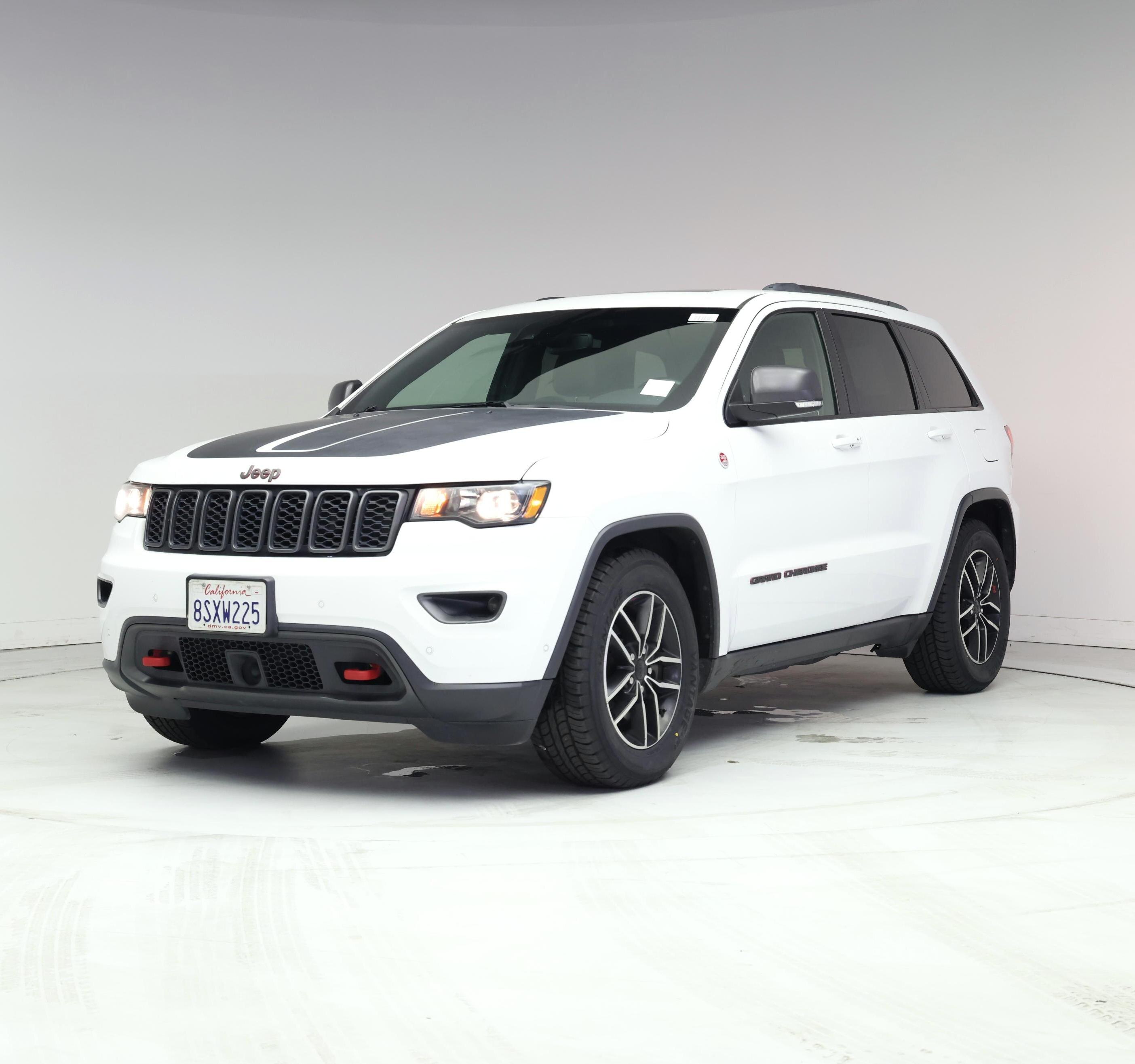 Thumbnail: 2020 Jeep Grand Cherokee - 4