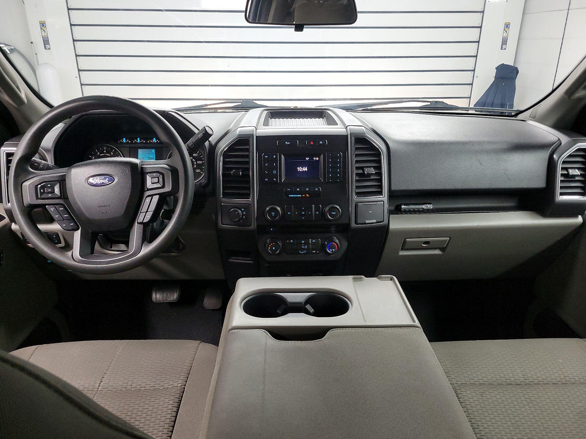 Thumbnail: 2018 Ford F-150 - 9