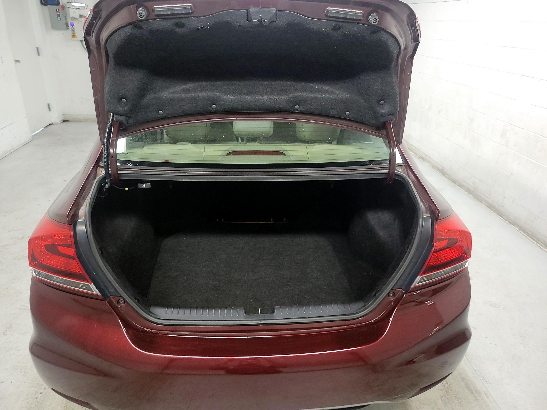 Thumbnail: 2015 Honda Civic - 18