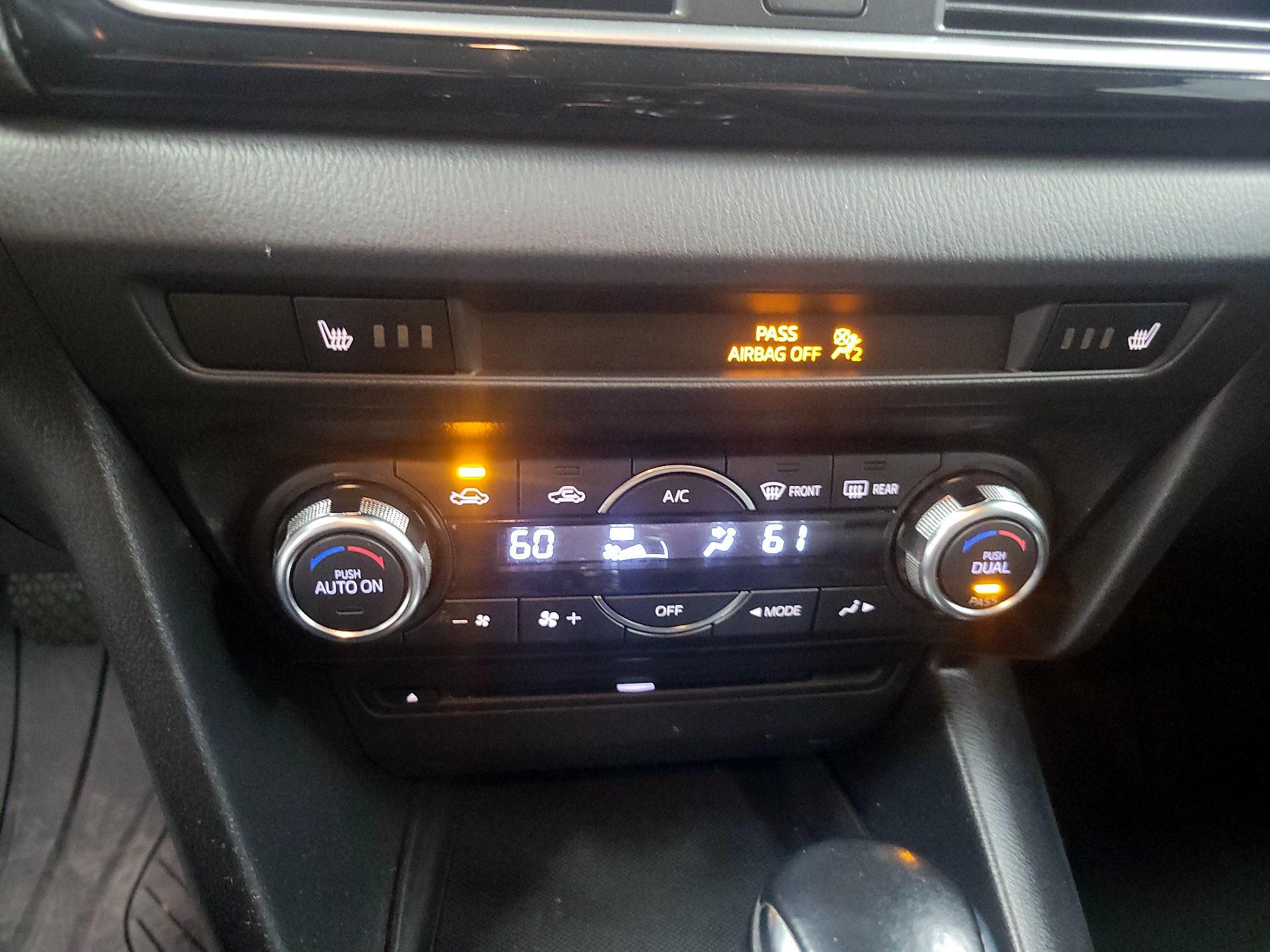 Thumbnail: 2014 Mazda Mazda3 - 15