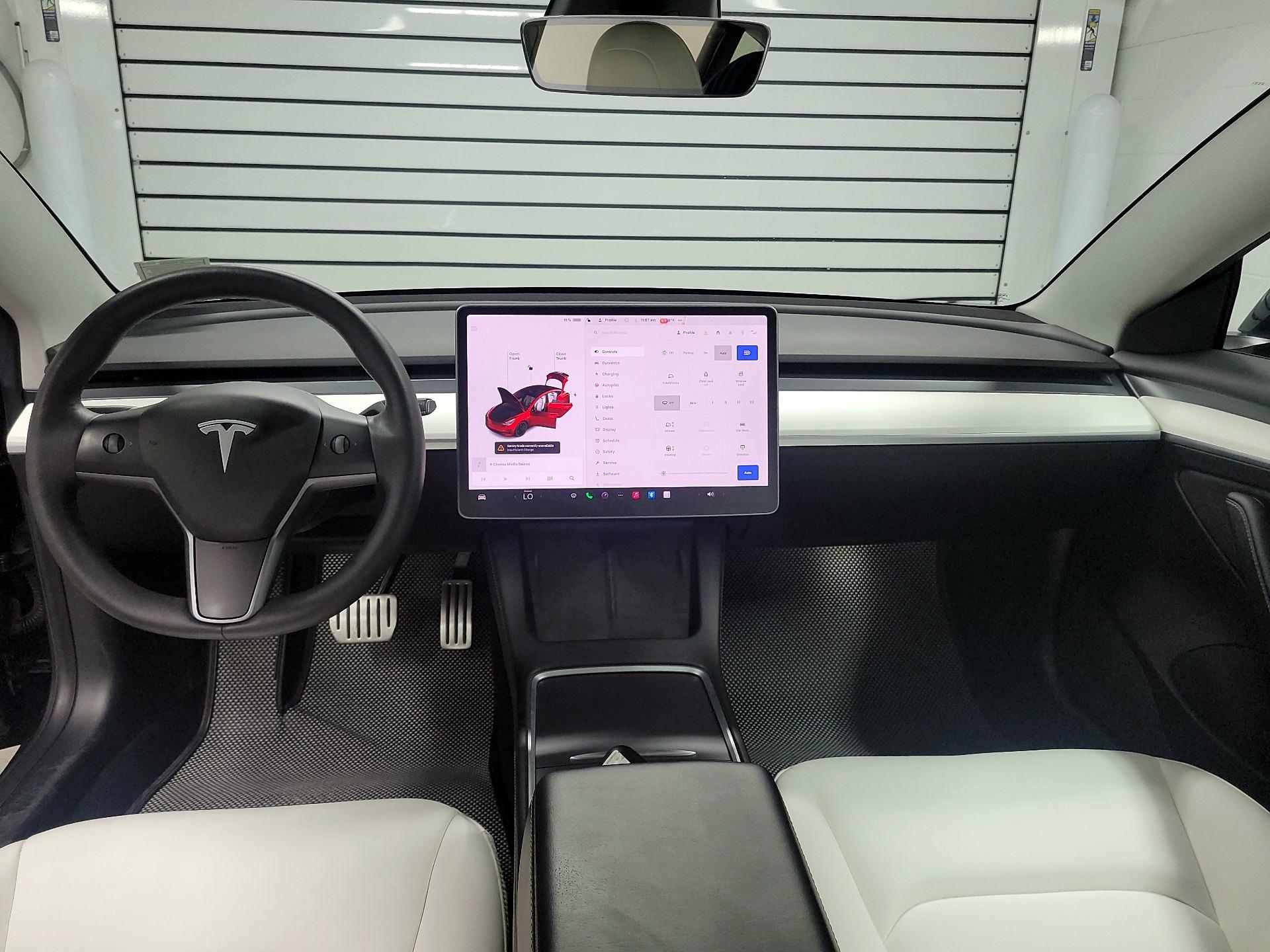 Thumbnail: 2021 Tesla Model 3 - 9