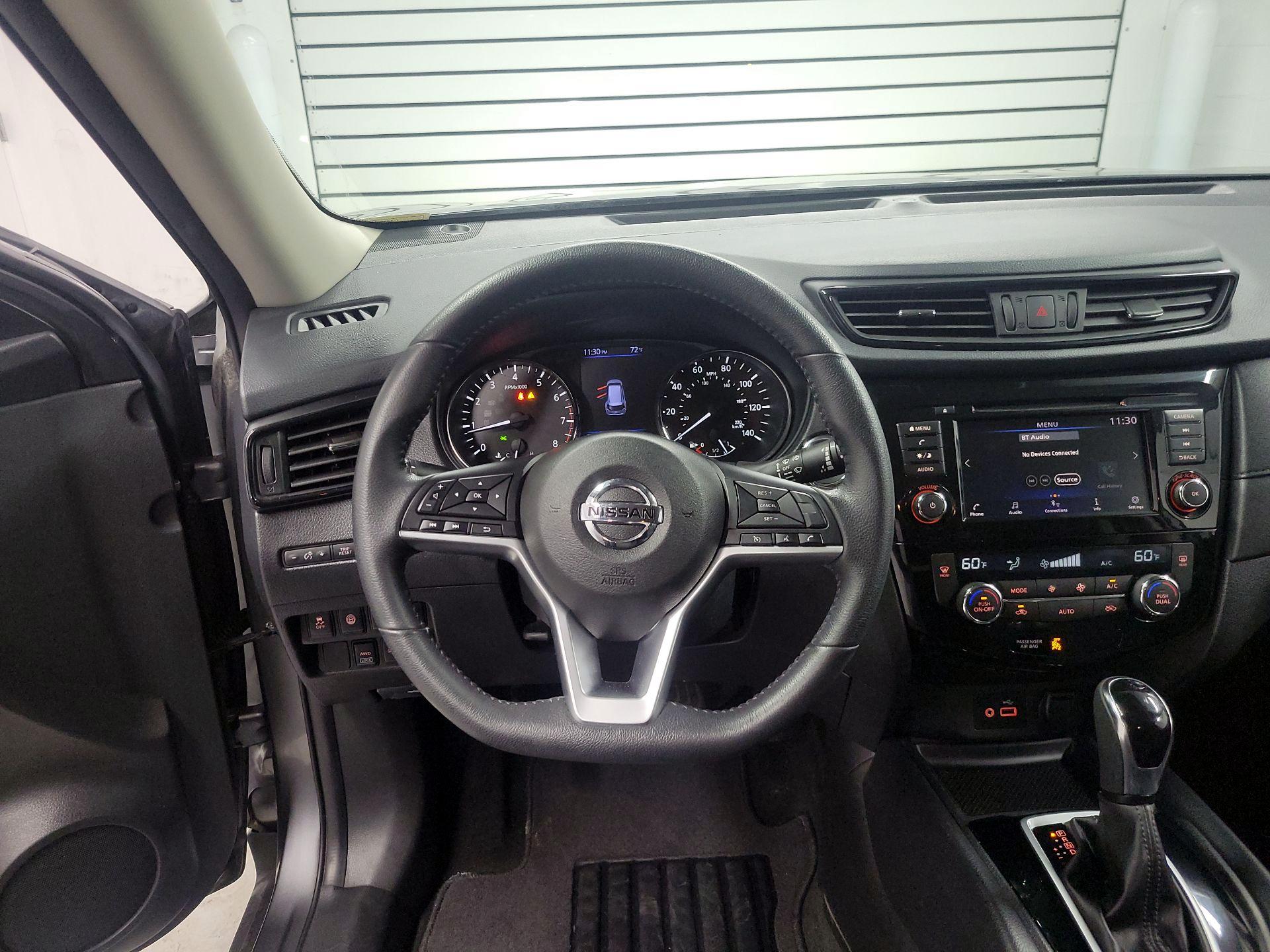 Thumbnail: 2019 Nissan Rogue - 10