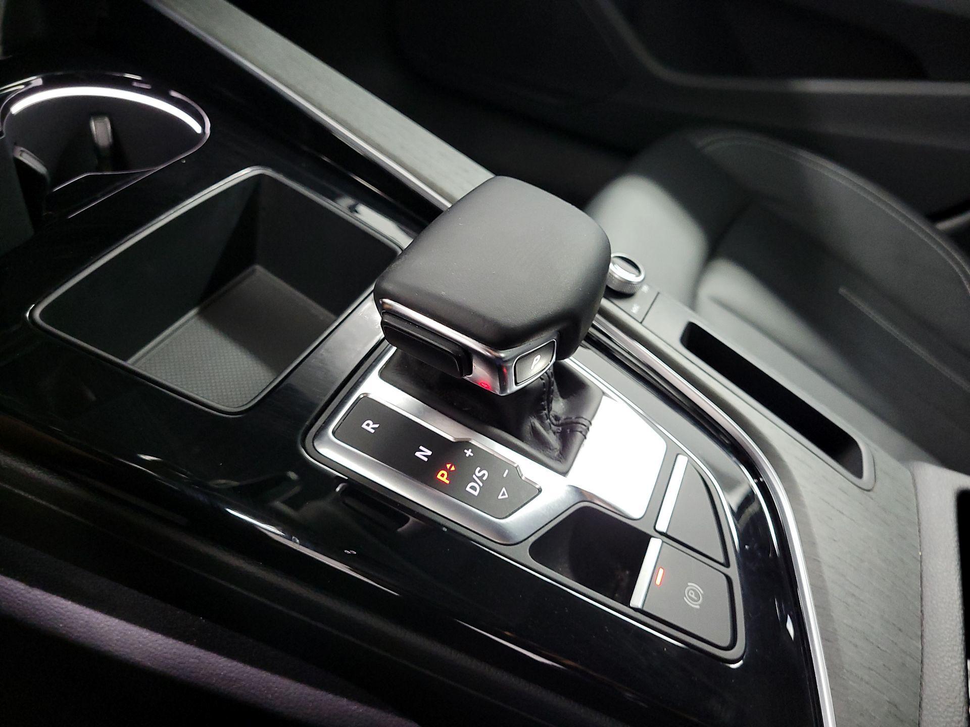 Thumbnail: 2021 Audi A4 - 17