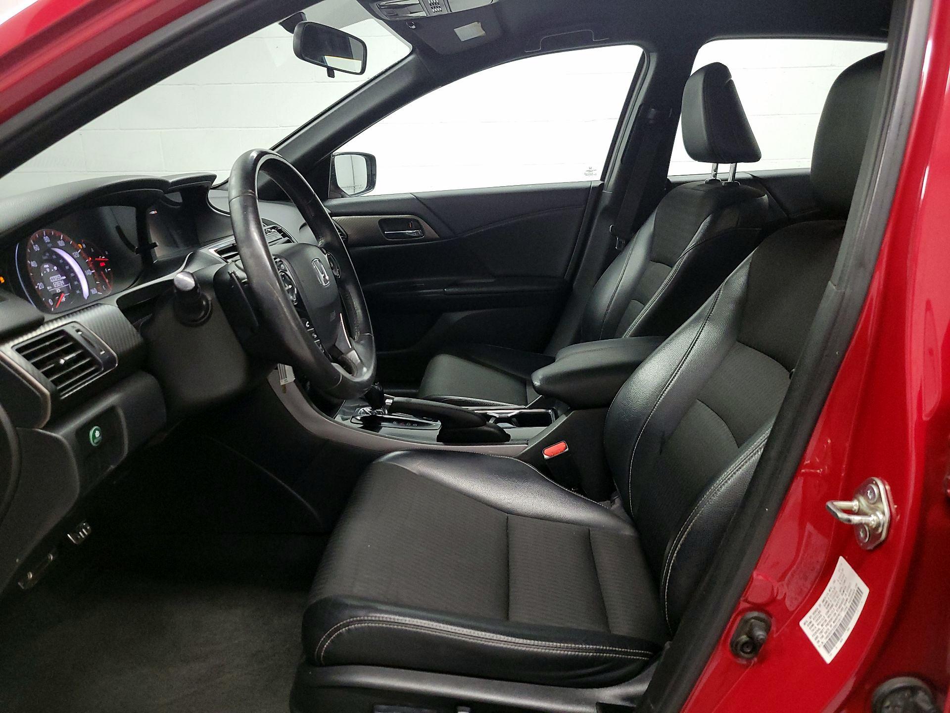 Thumbnail: 2016 Honda Accord - 11