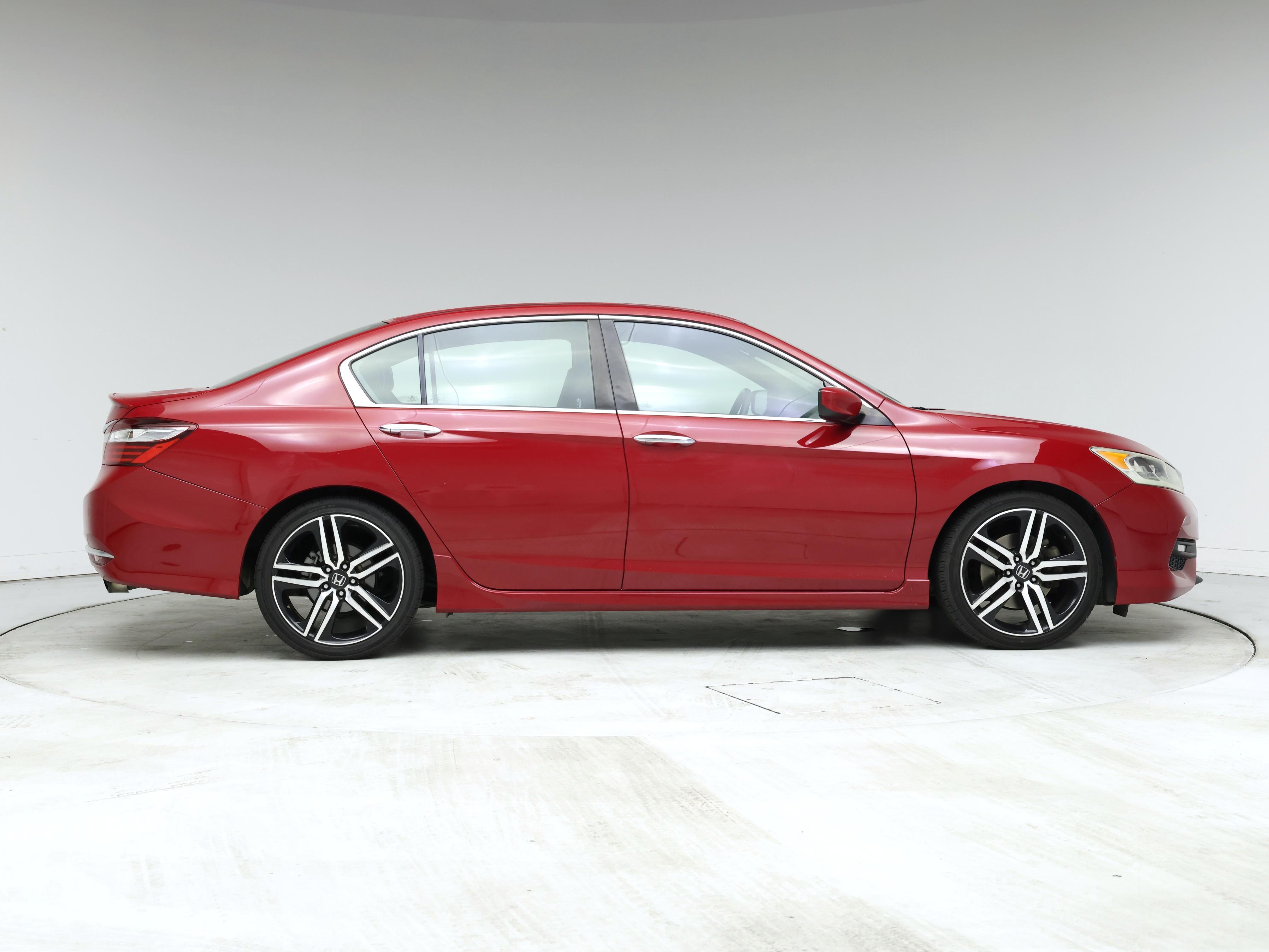 Thumbnail: 2016 Honda Accord - 7