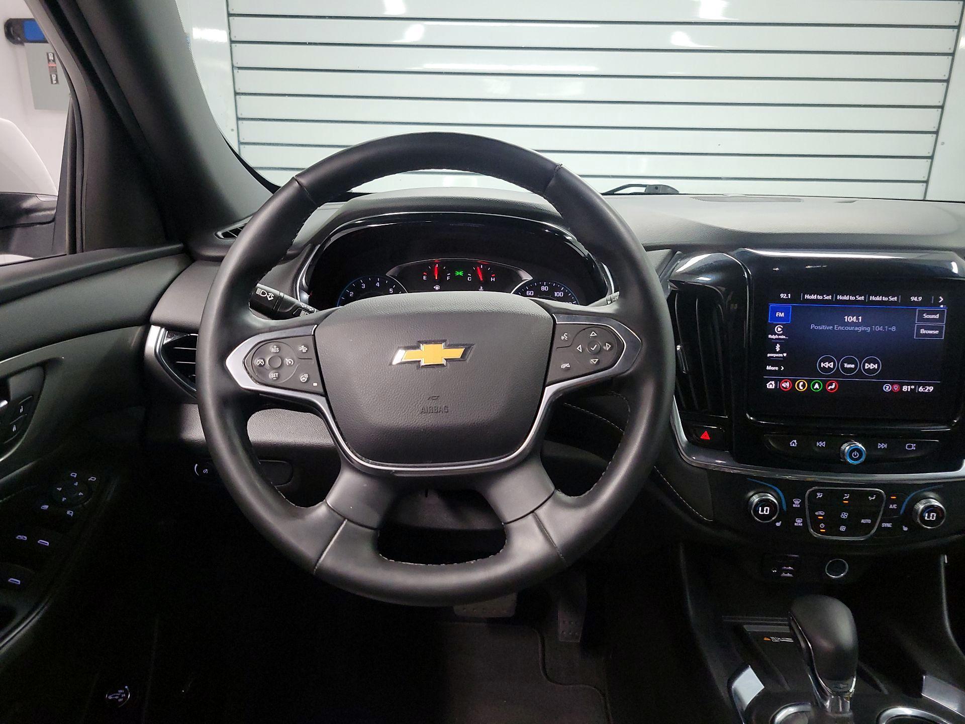 Thumbnail: 2023 Chevrolet Traverse - 10